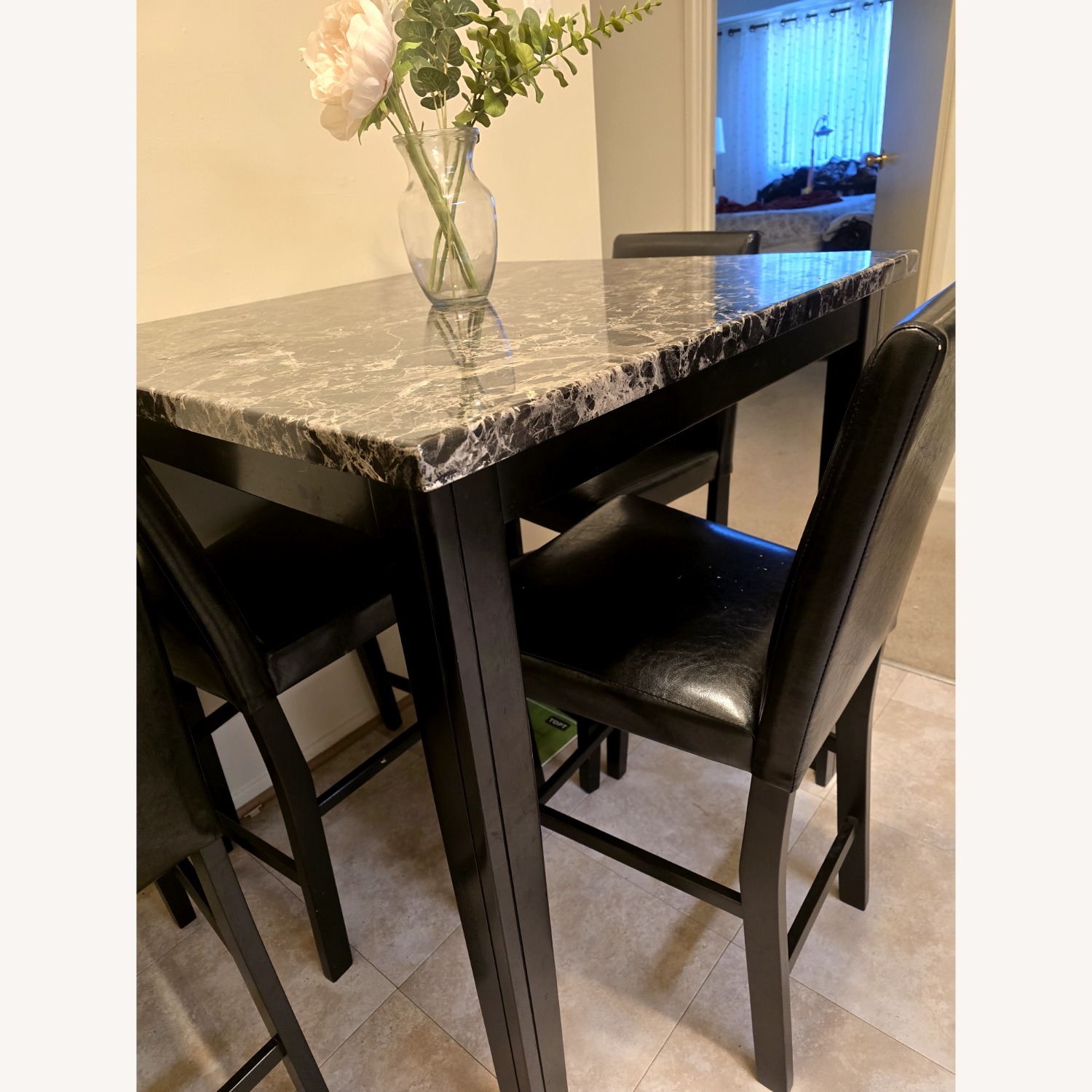 5 Chairs with a Dining Table - image-2