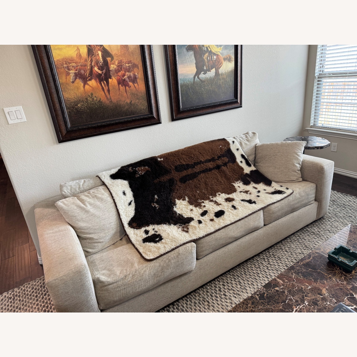 Swank Dallas Custom Love Seat - image-2