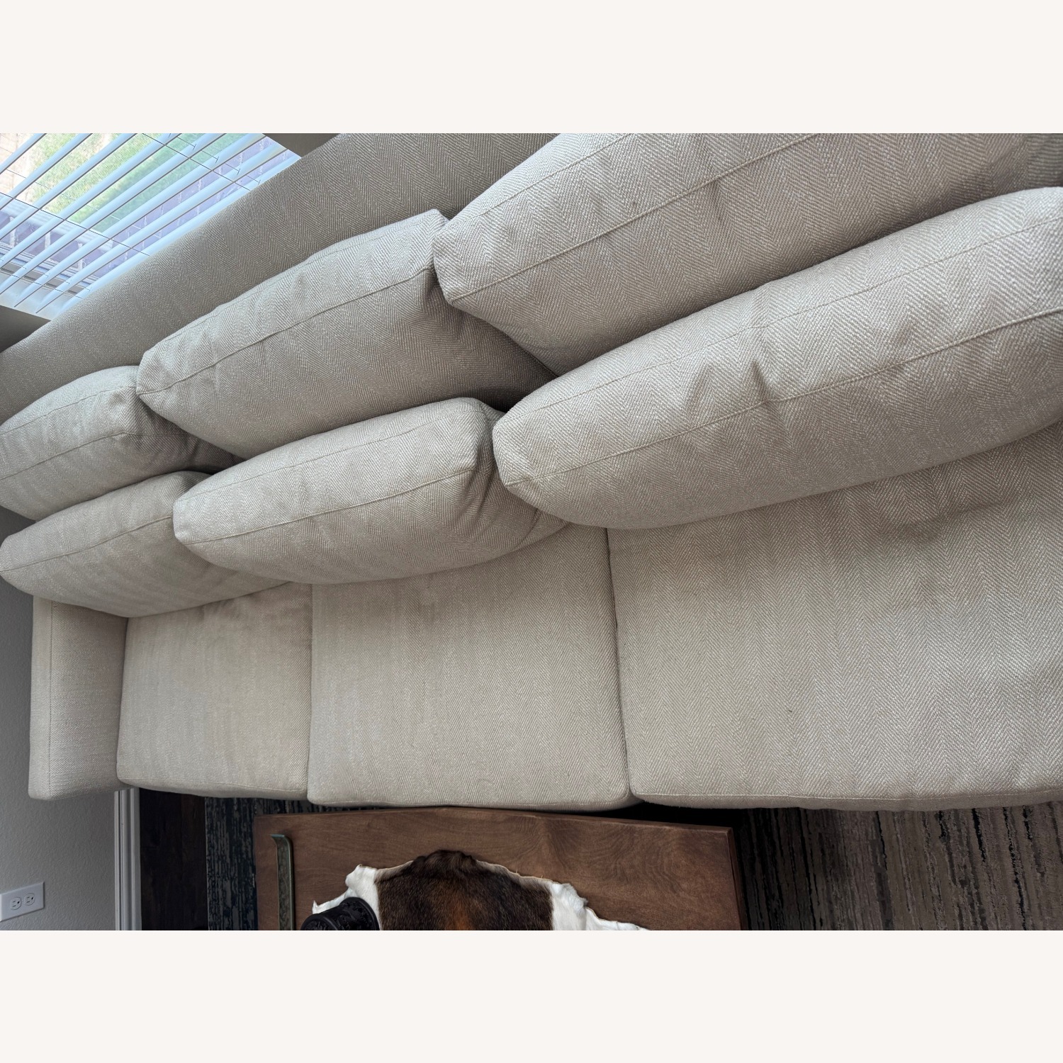 Swank Dallas Custom Loveseat - image-2
