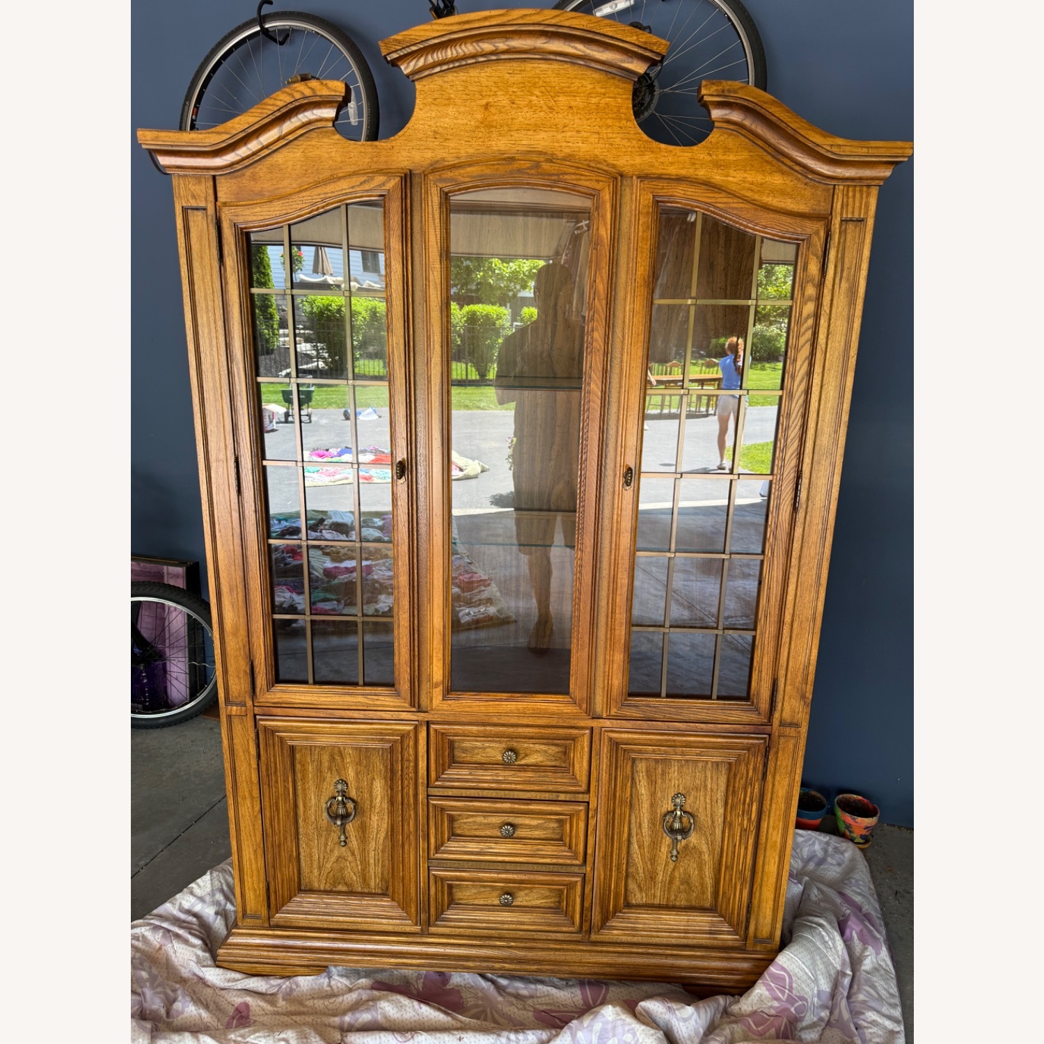 China Hutch - image-1