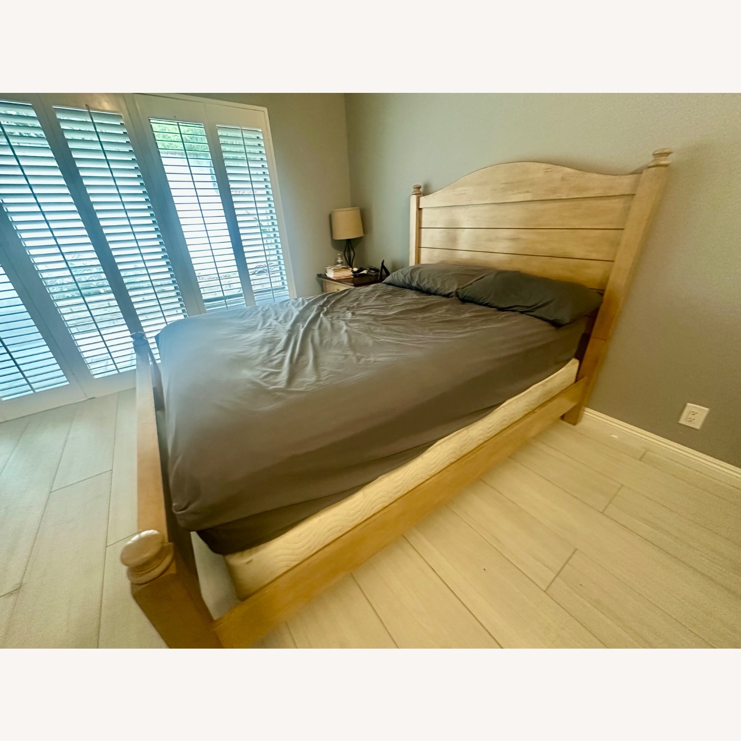 Queen Natural Bed-frame  - image-2