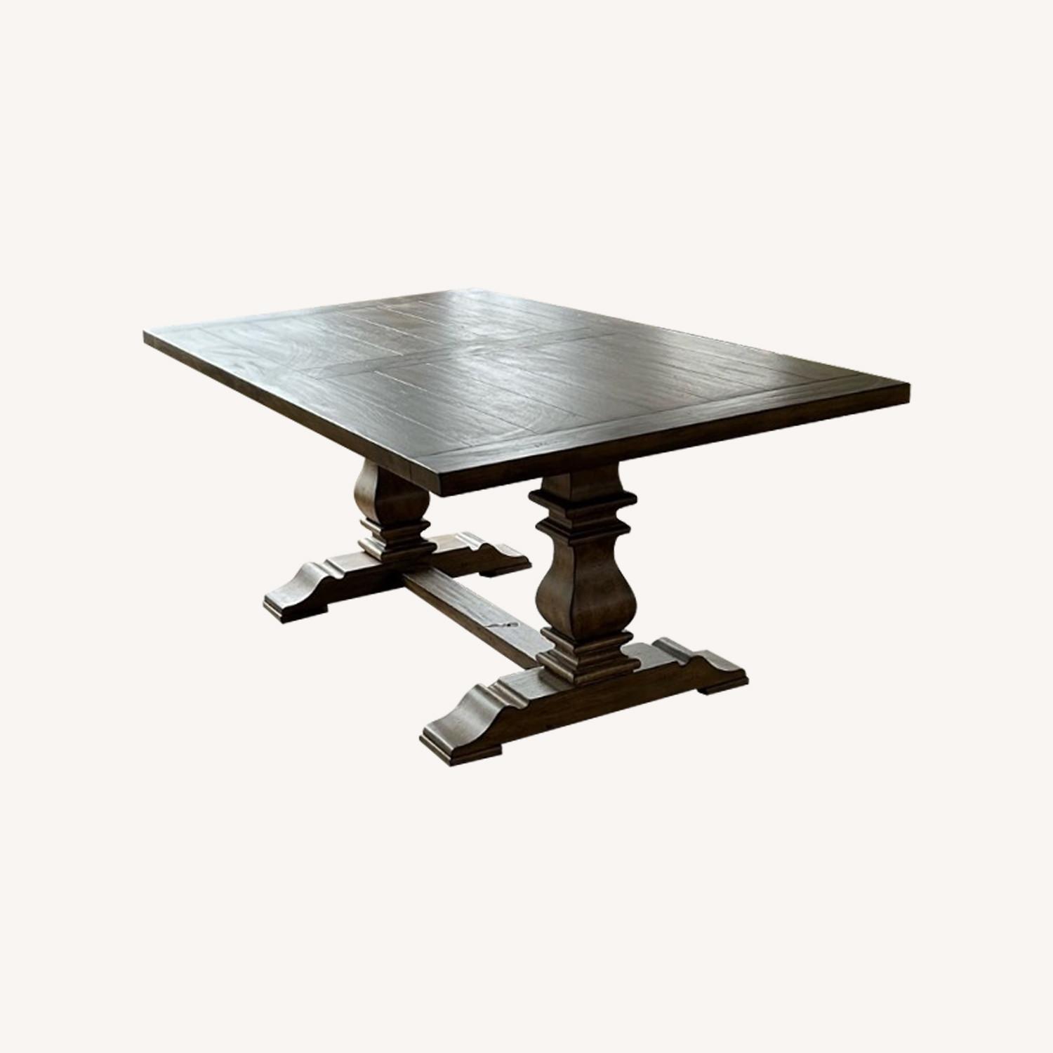 Havertys Avondale II Dining Table