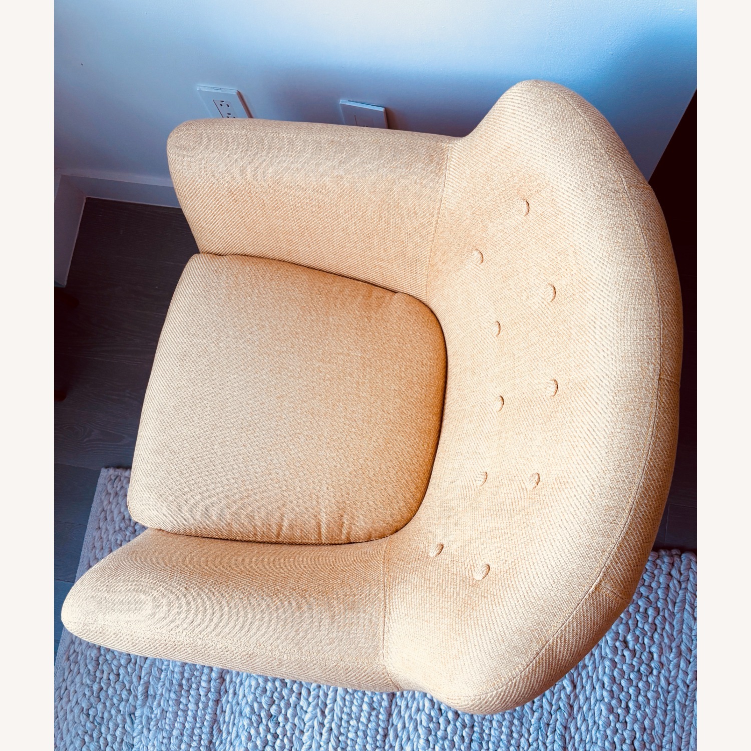 Gelman Modern Tufted 31" Armchair - image-5