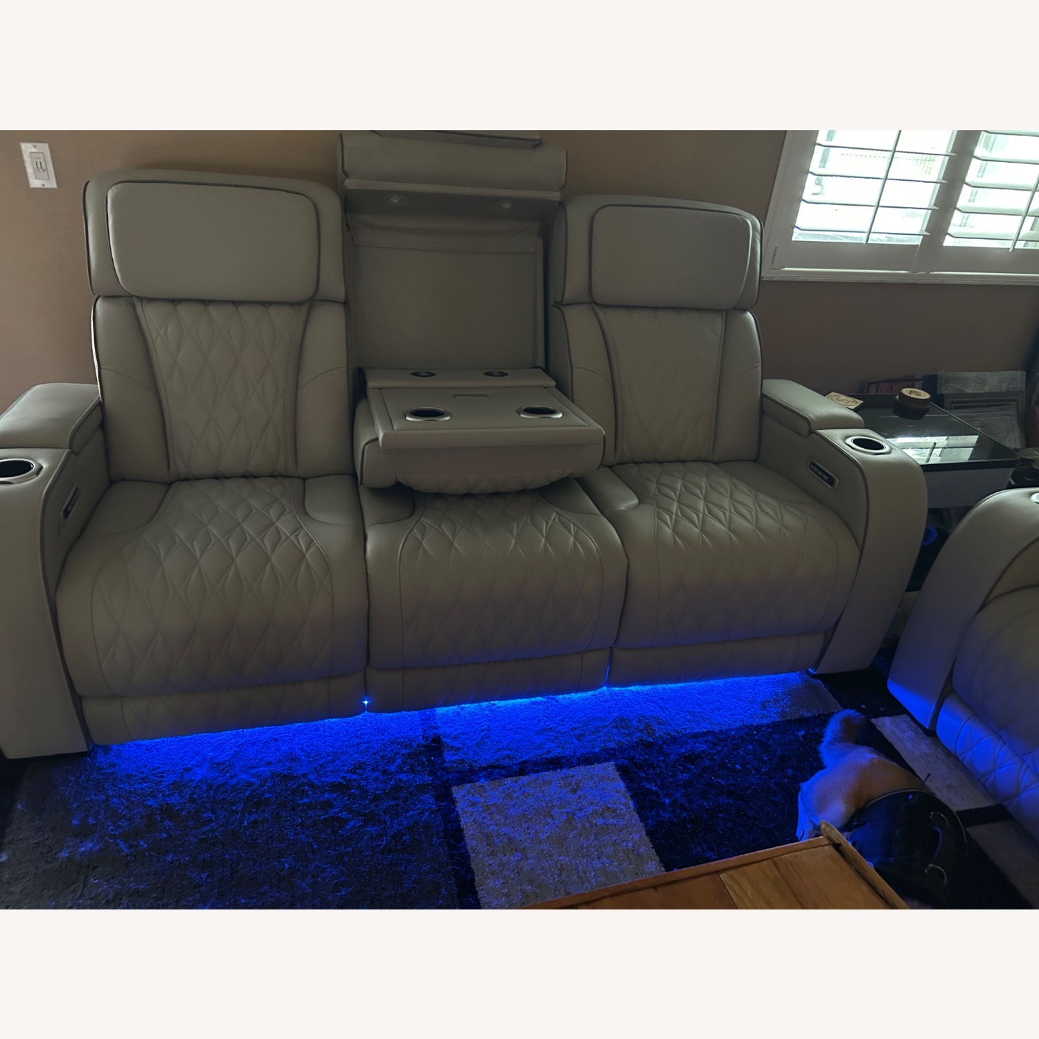 3 Seat Leather Sofa - image-2