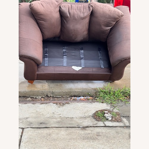 Used Bladen Loveseat for sale on AptDeco