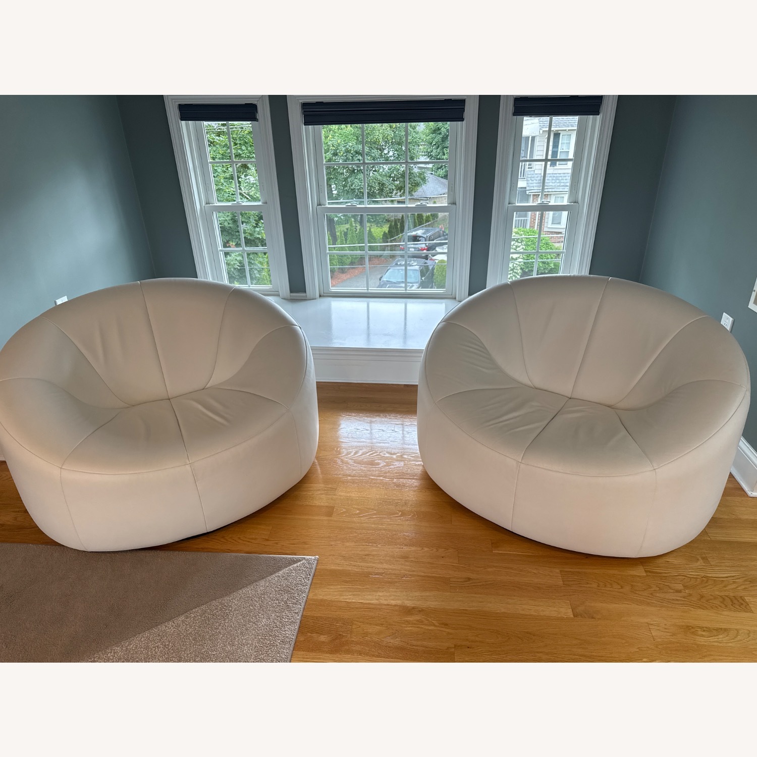 Pierre Paulin Pumpkin Swivel Armchairs - image-1