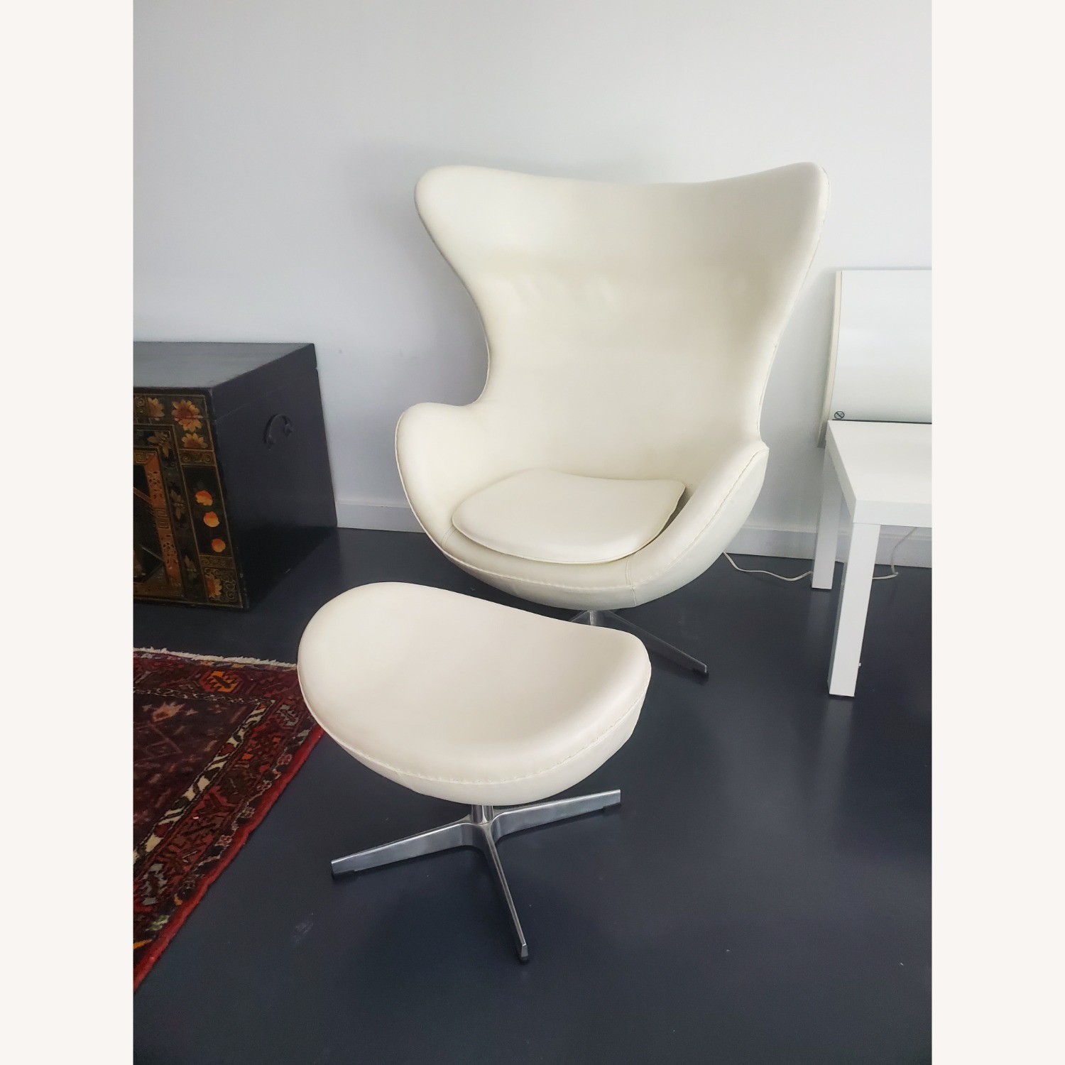 EGG Chairs with Ottomans - image-3