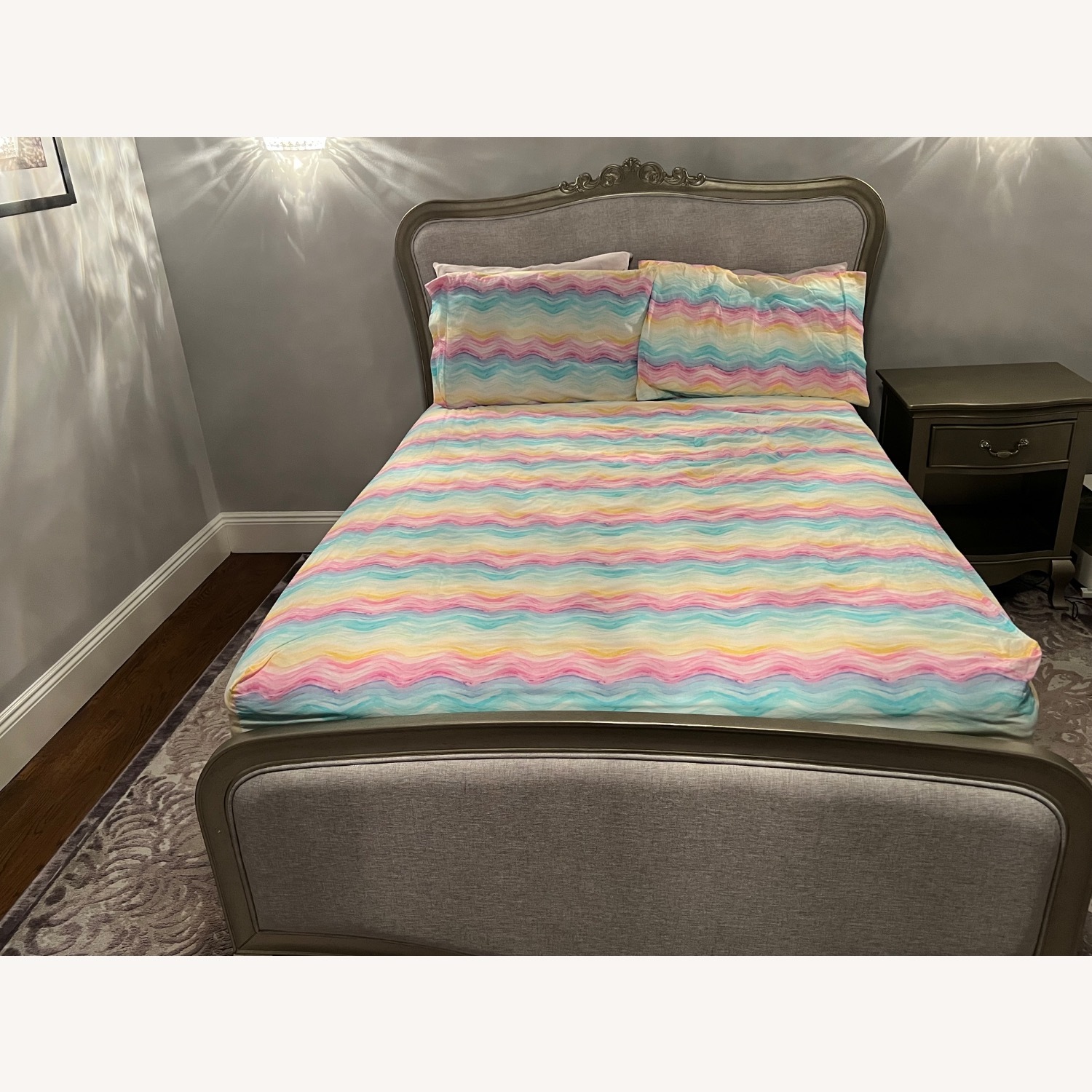 Hillsdale Full Bed with Nightstand and Trundle - image-4