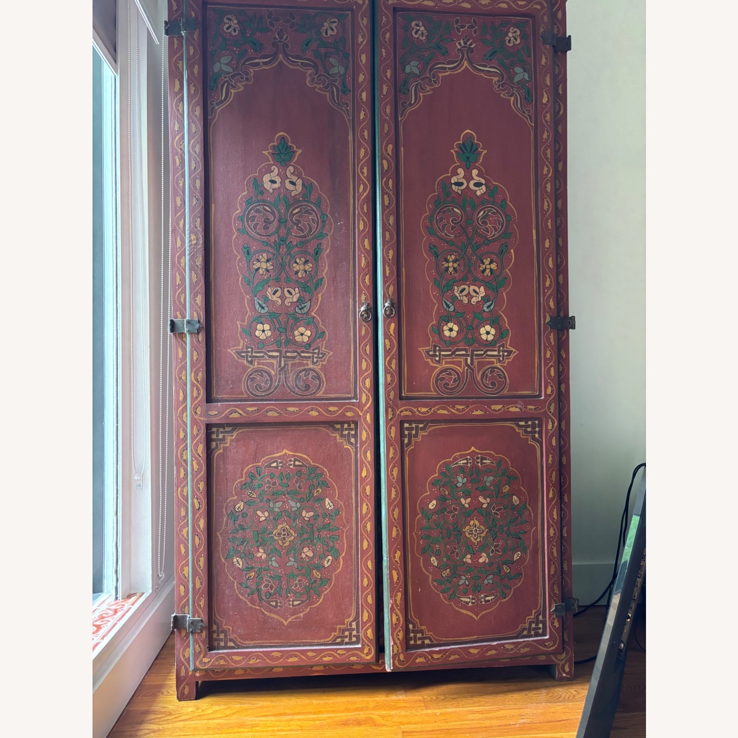 2 Armoires Indian Design Colorful and Authentic - image-4