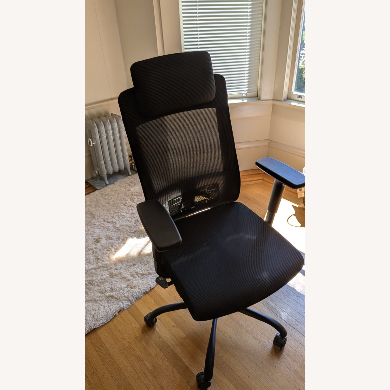 Amazon Neo Ergonomic Office High Back Gaming Chair - image-3