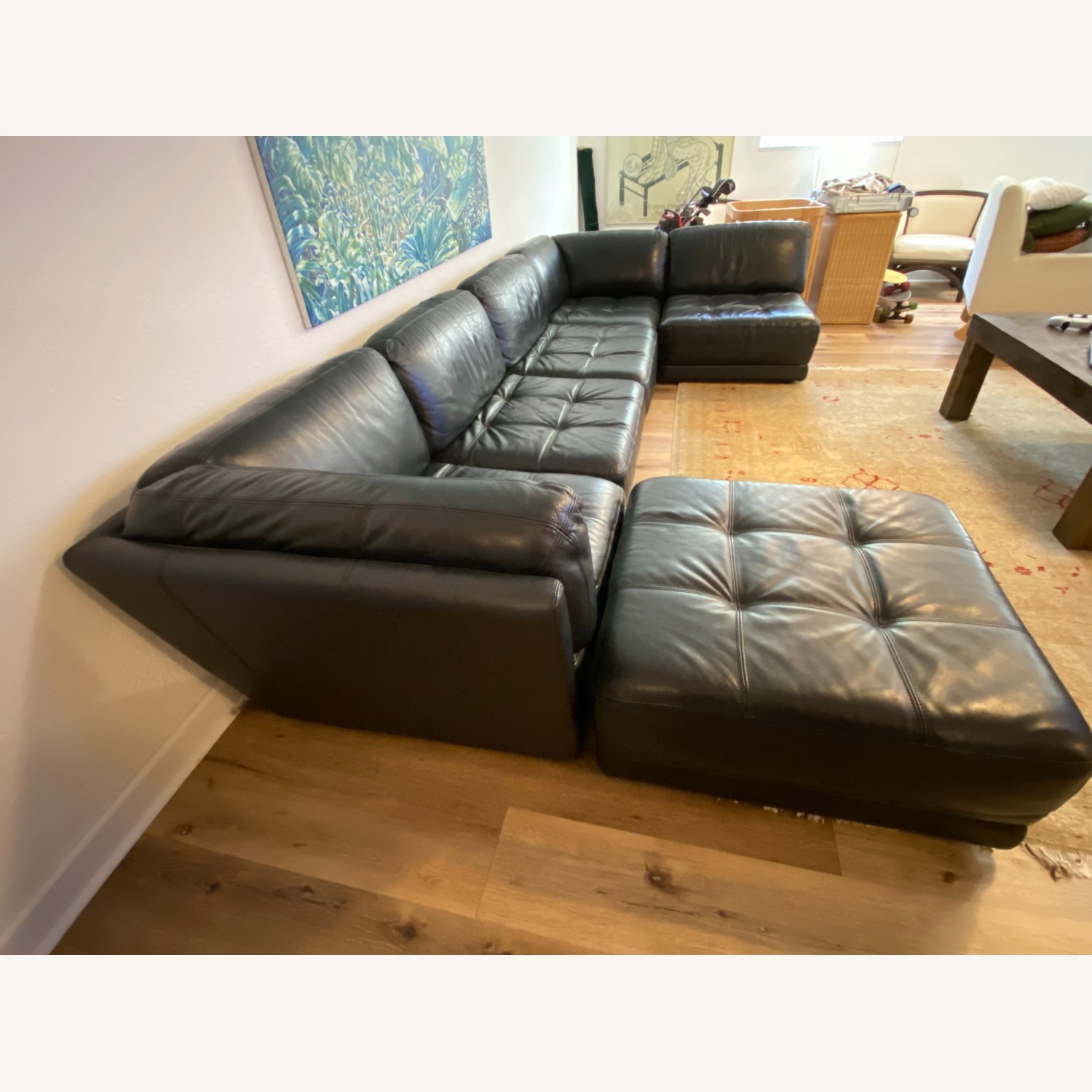 Chateau D'Ax 6 Piece Black Leather Sectional - image-2