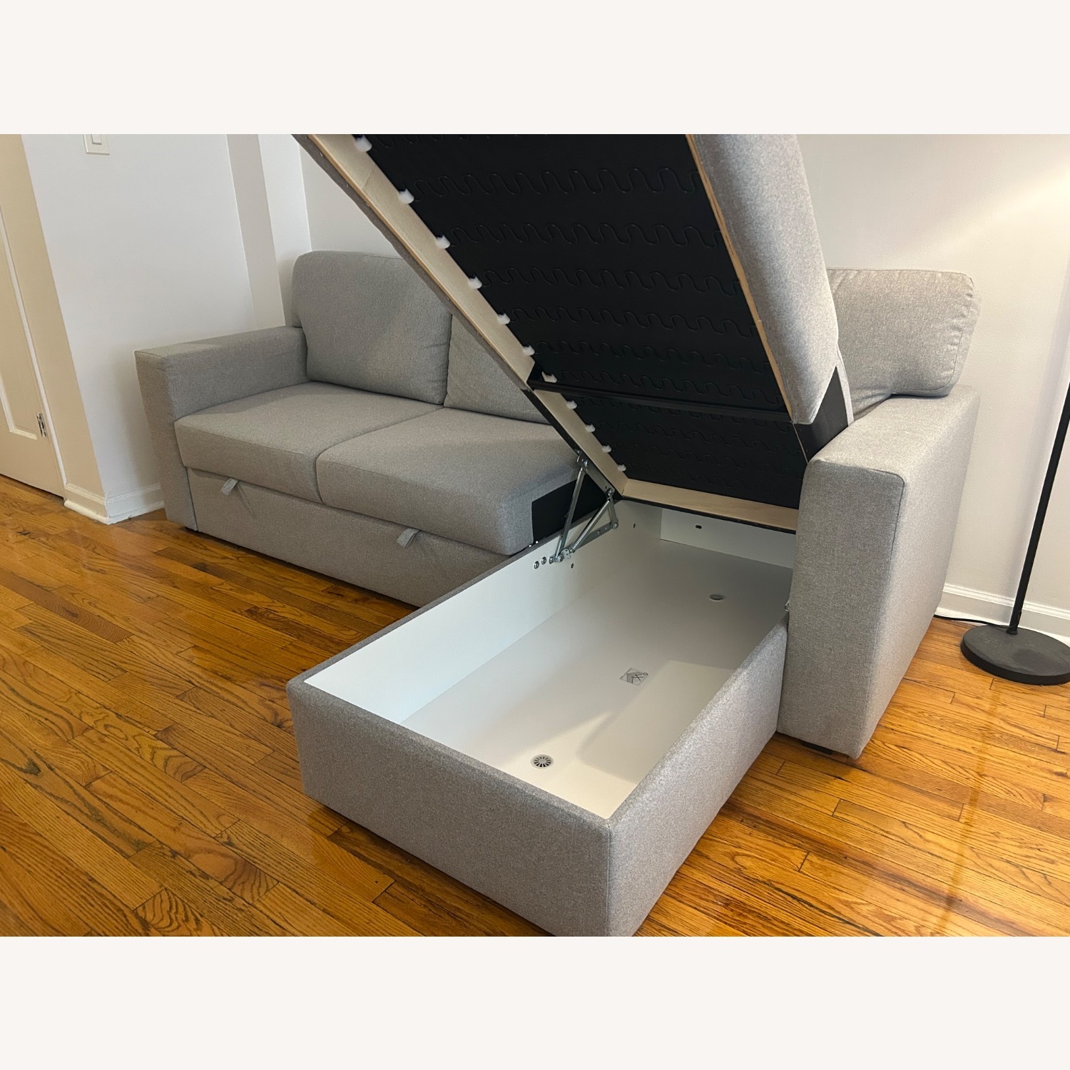 IKEA BÅRSLÖV 3 Seat Sleeper Sofa - image-5