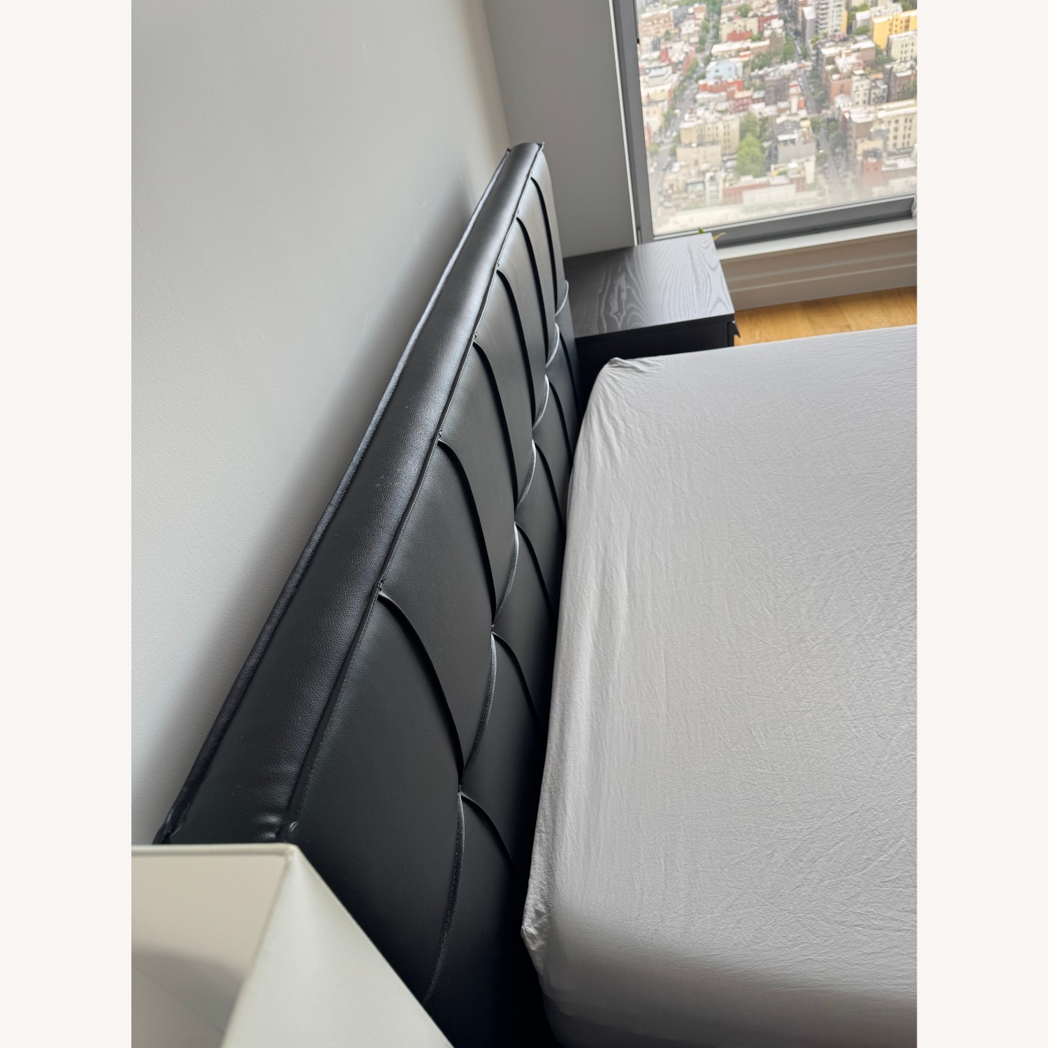 Modani Casa Storage Queen Bed - Hydraulic Lift - image-2