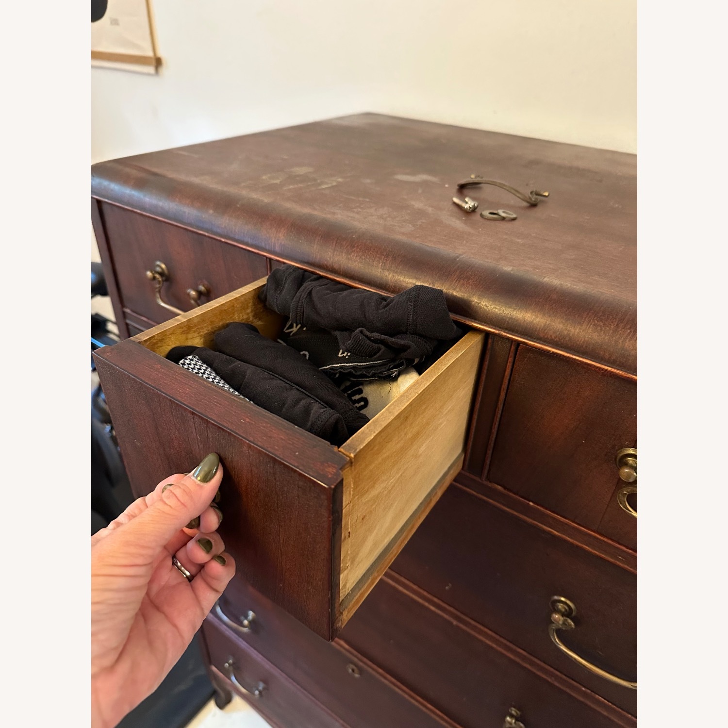 Vintage Dresser - image-5