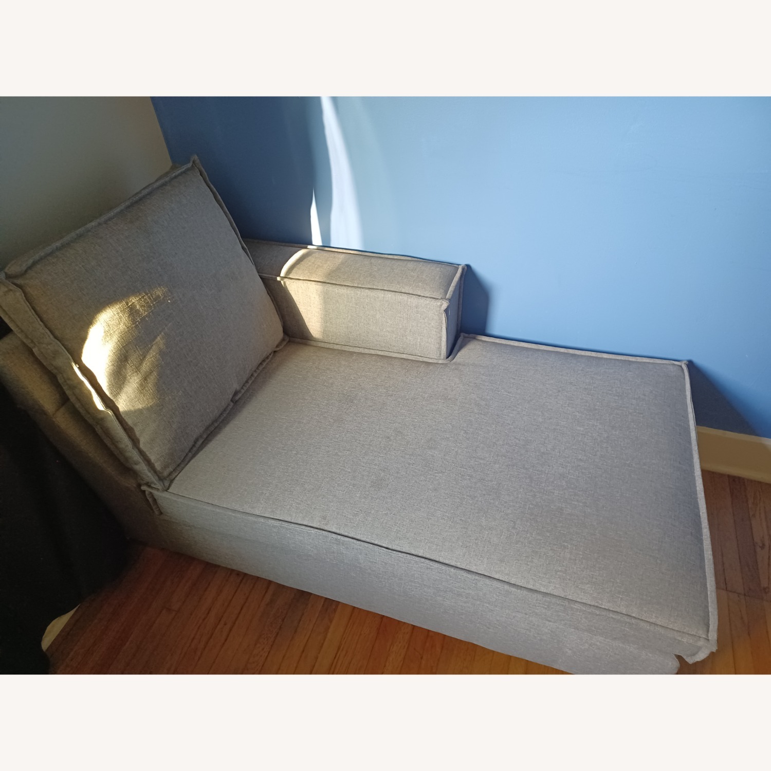 Lounge Seat - image-2