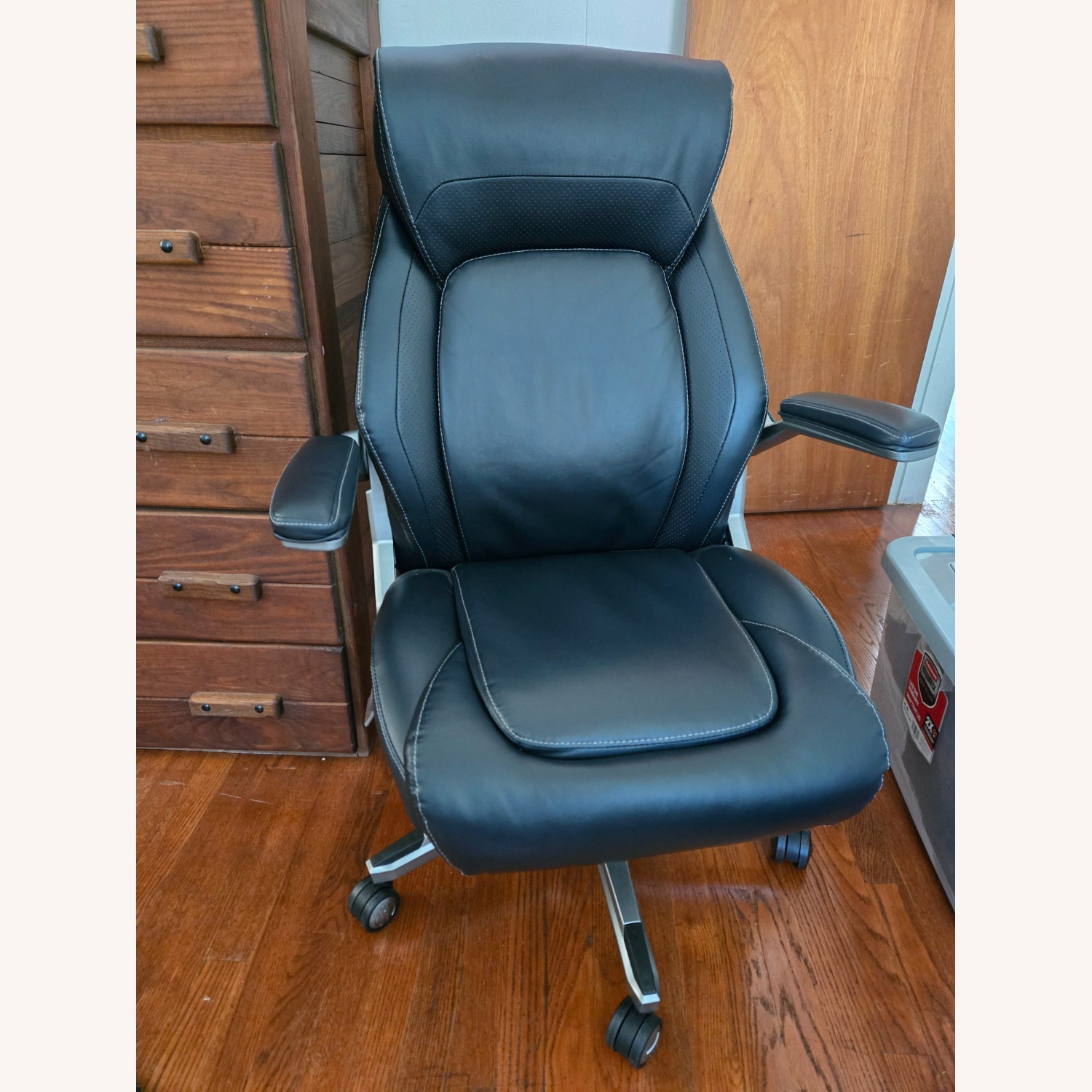 La-Z-Boy Office Chair - image-1