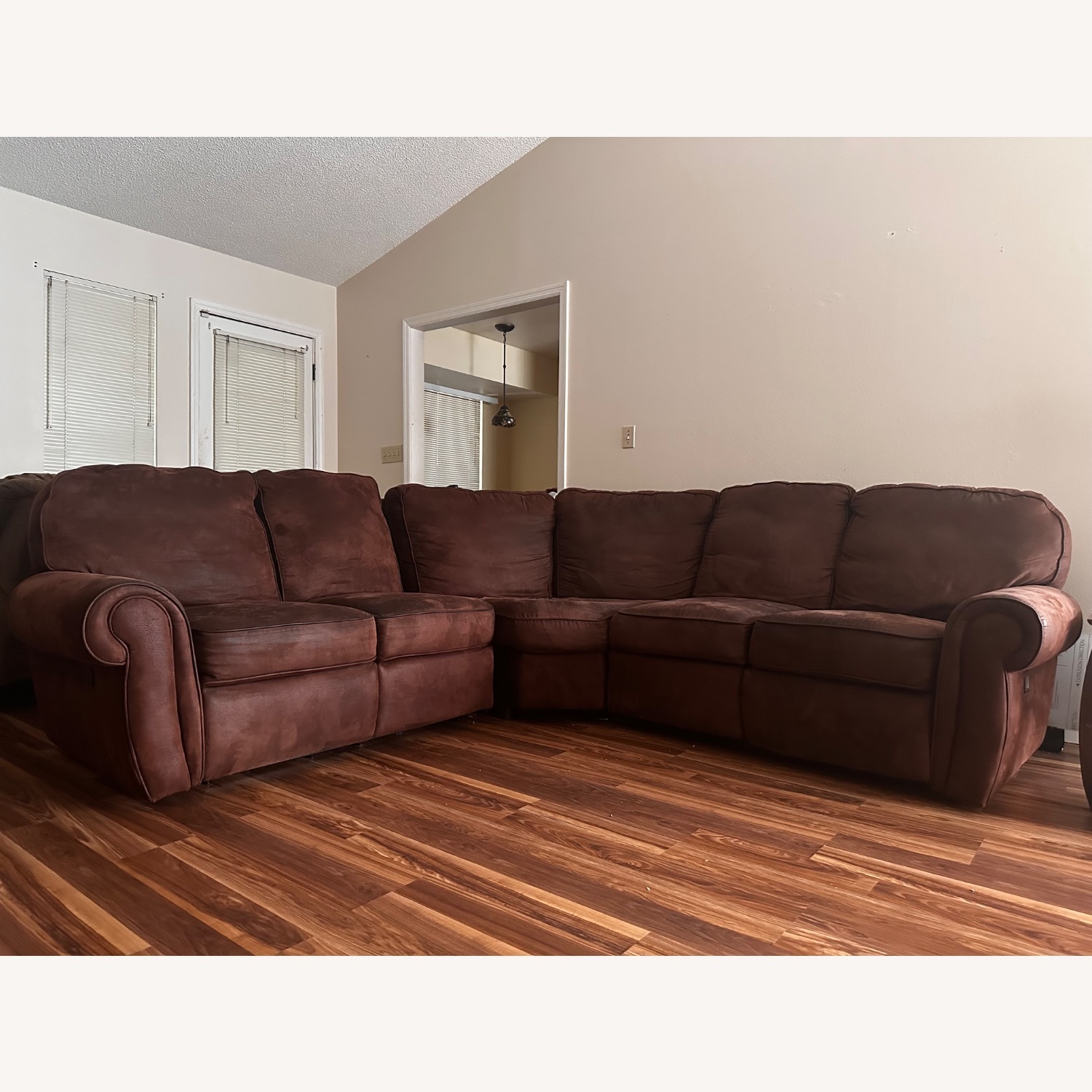 C Shaped Sectional - image-1