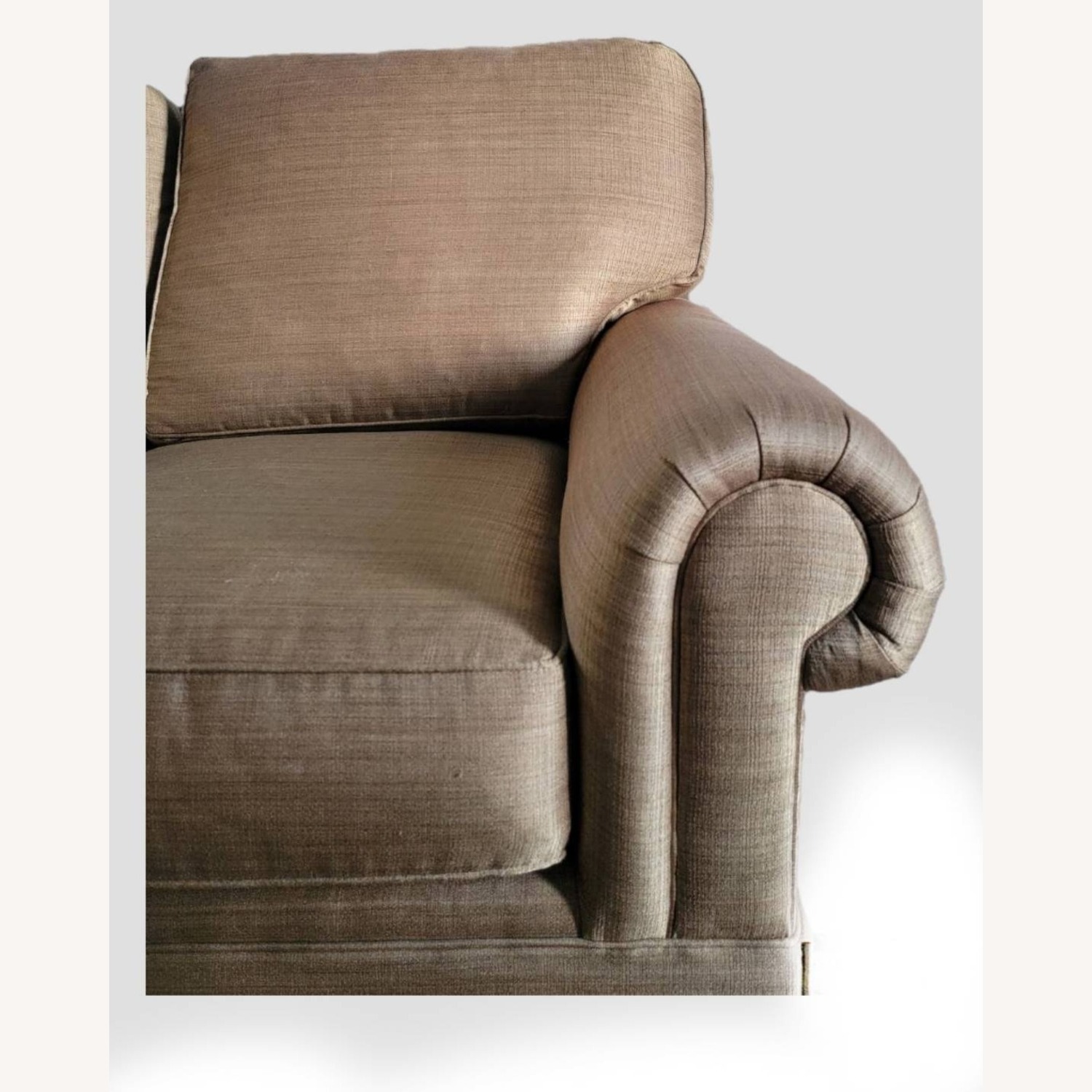 Henredon 3 Seat Sofa – Sturdy & Timeless - image-3
