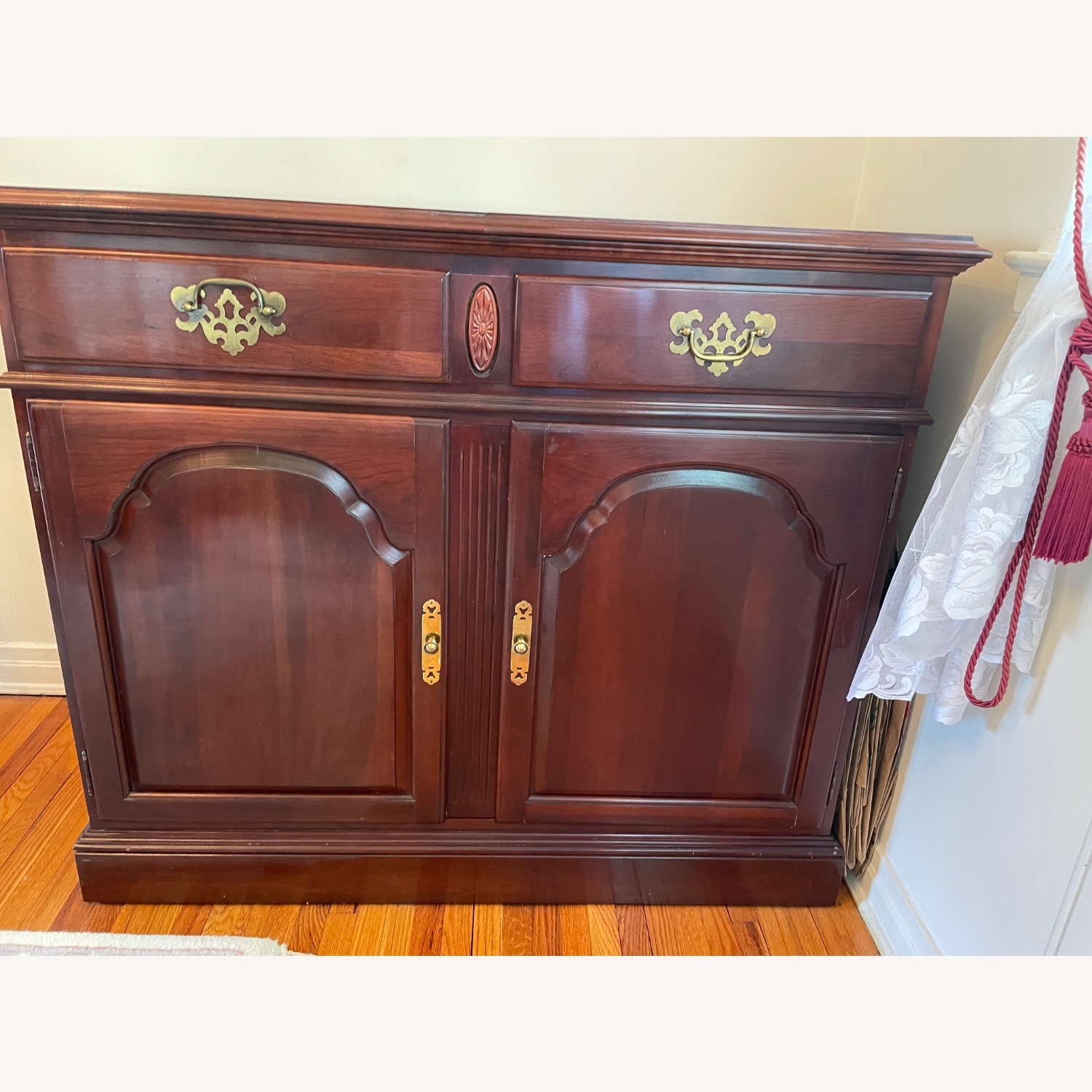 American Dew Cherry Grove Flip- Top Server - image-1