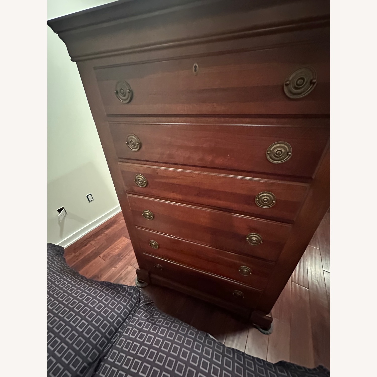 Bassett Chris Madden Wood Chest of Drawers  - image-2