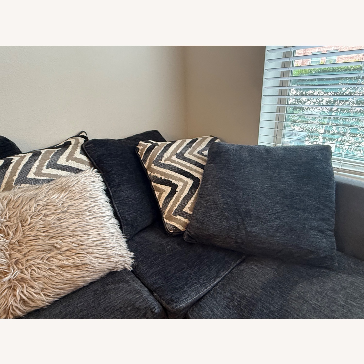 LA Linen Sofa With Chaise and Ottoman - image-4