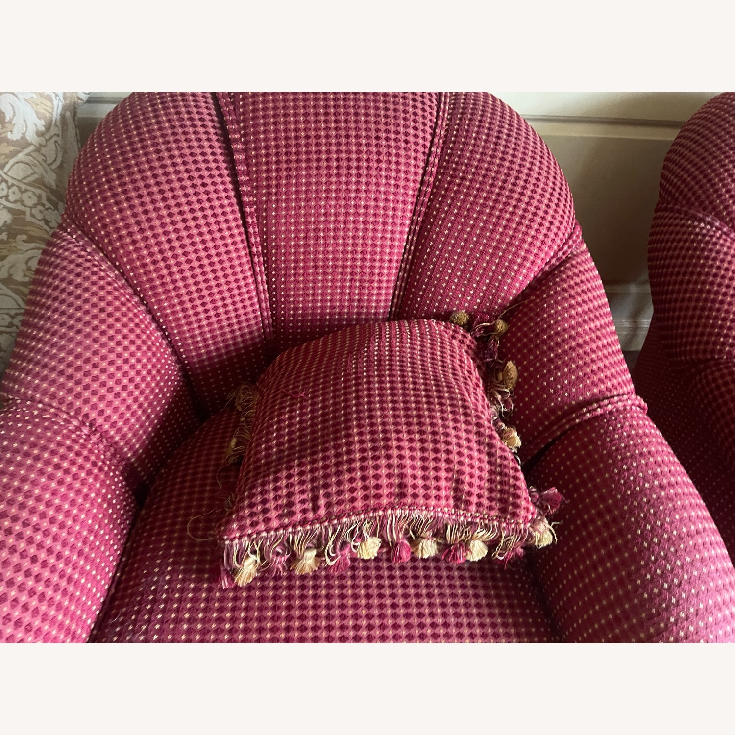 Krave Furniture Swivel Armchair-Red - image-1