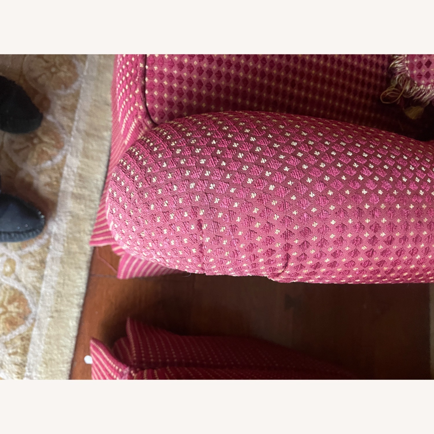 Krave Furniture Swivel Armchair-Red - image-6