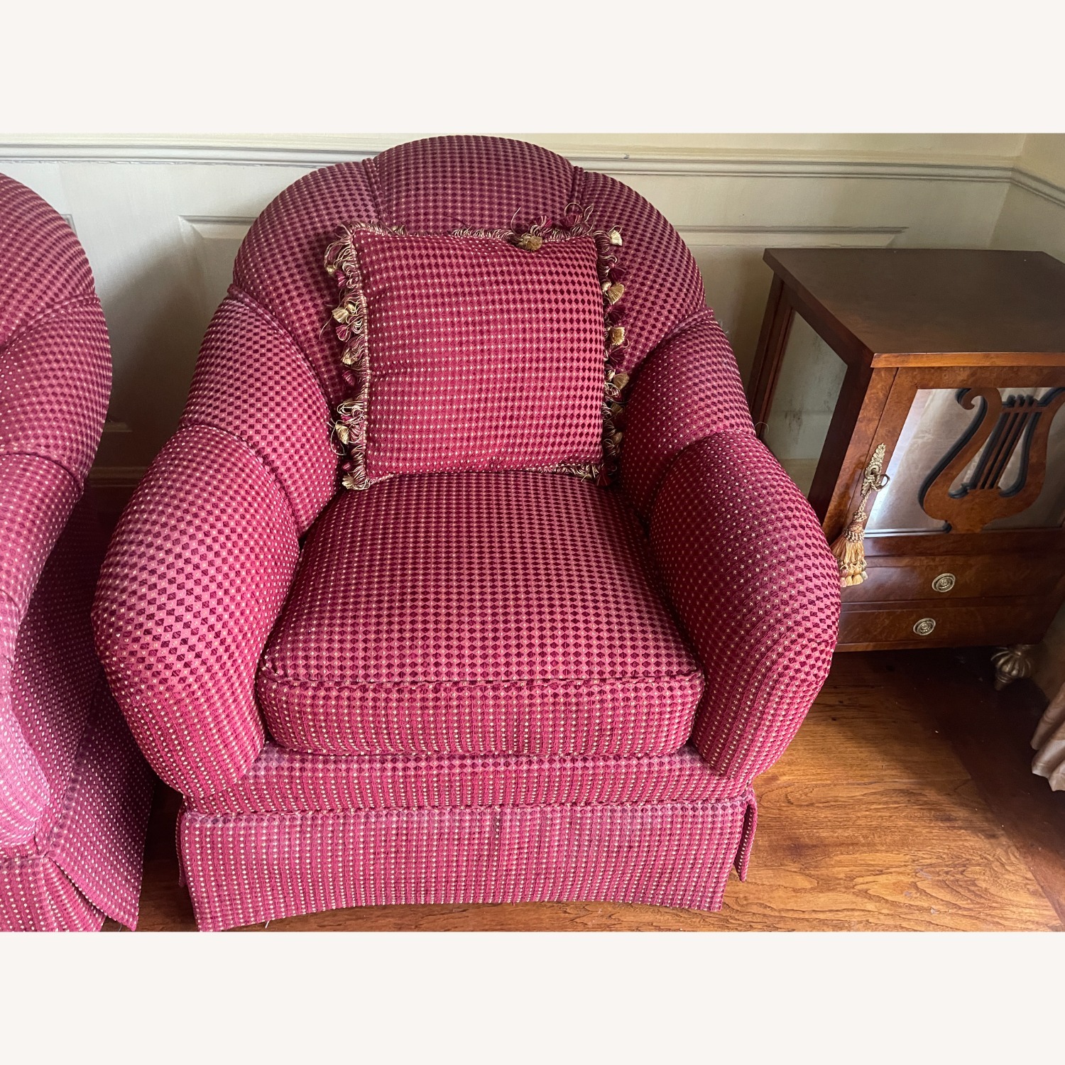 Krave Furniture Swivel Armchair-Red - image-3