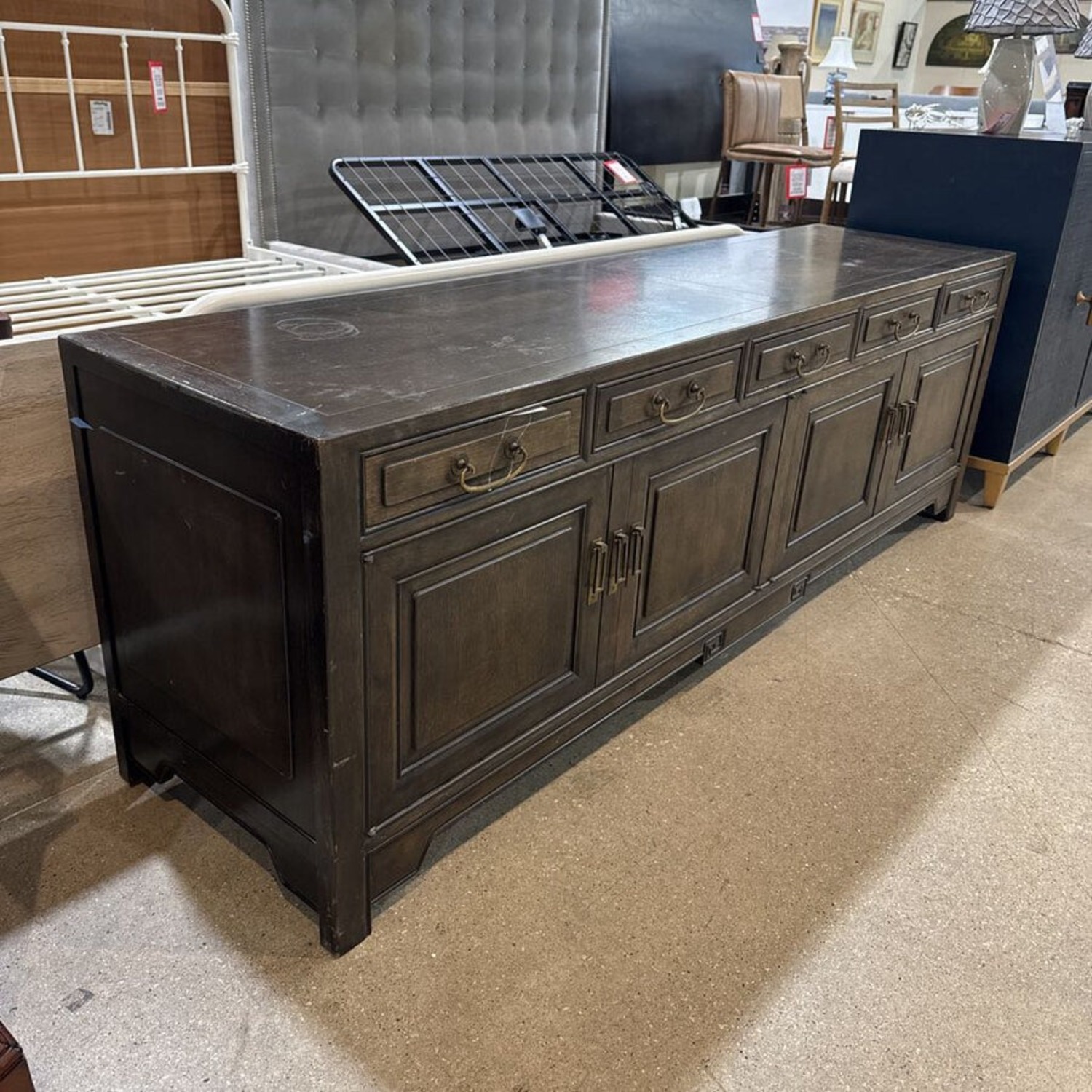 Chinese Style Lacquered Low Profile Buffet - image-15