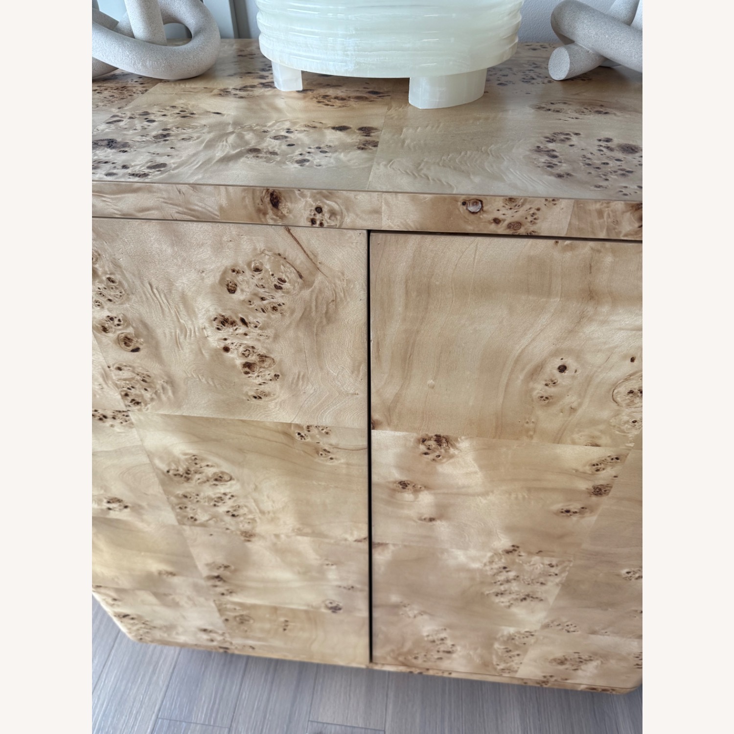 Mota Natural Burl Wood Bar Cabinet - image-4