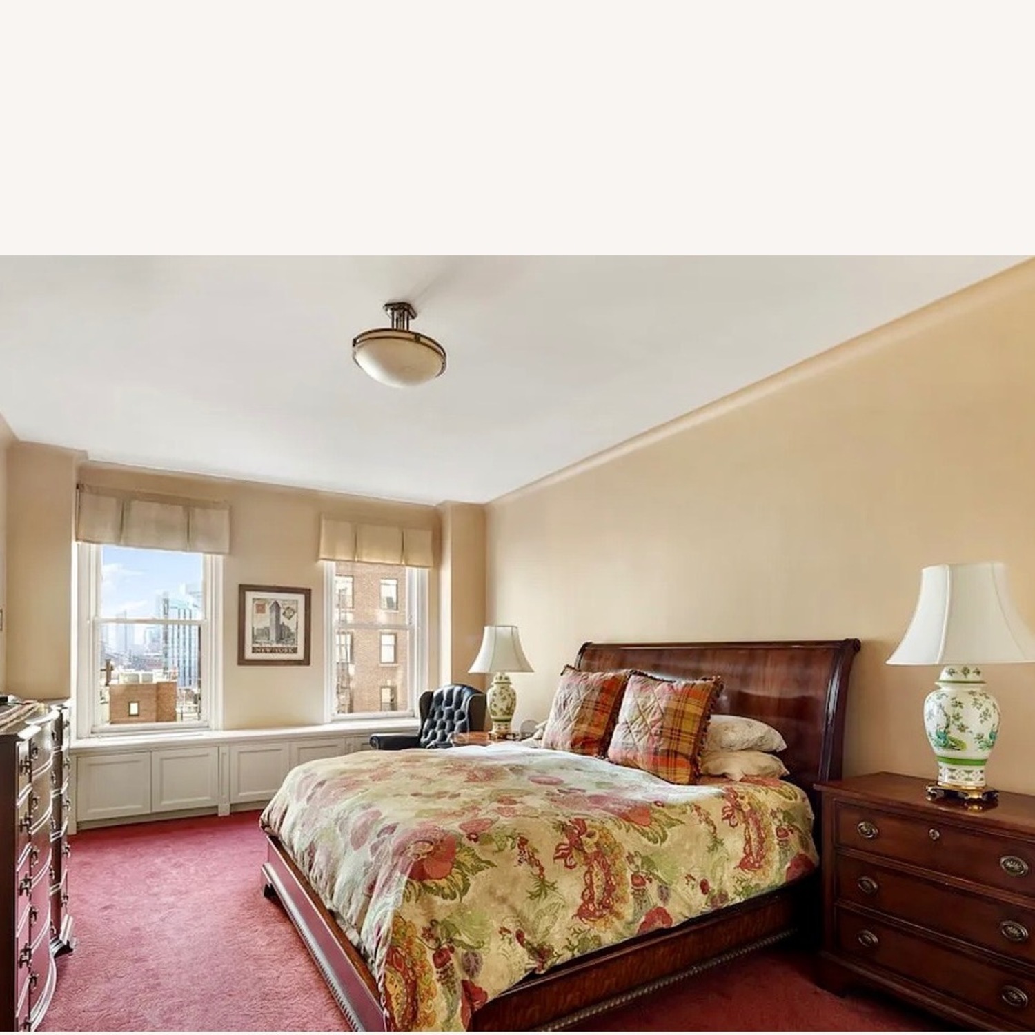 Henredon Wooden Sleigh Bed - image-6