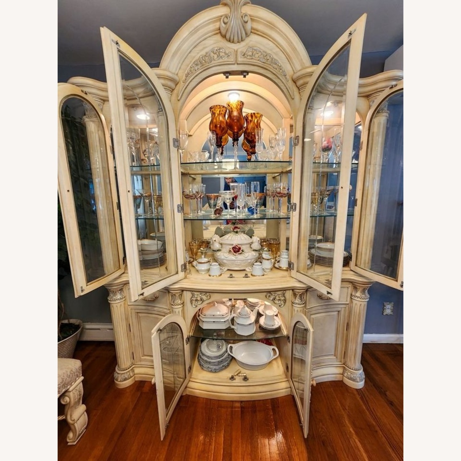 Michael Amini Monte Carlo Snow China Cabinet - image-2