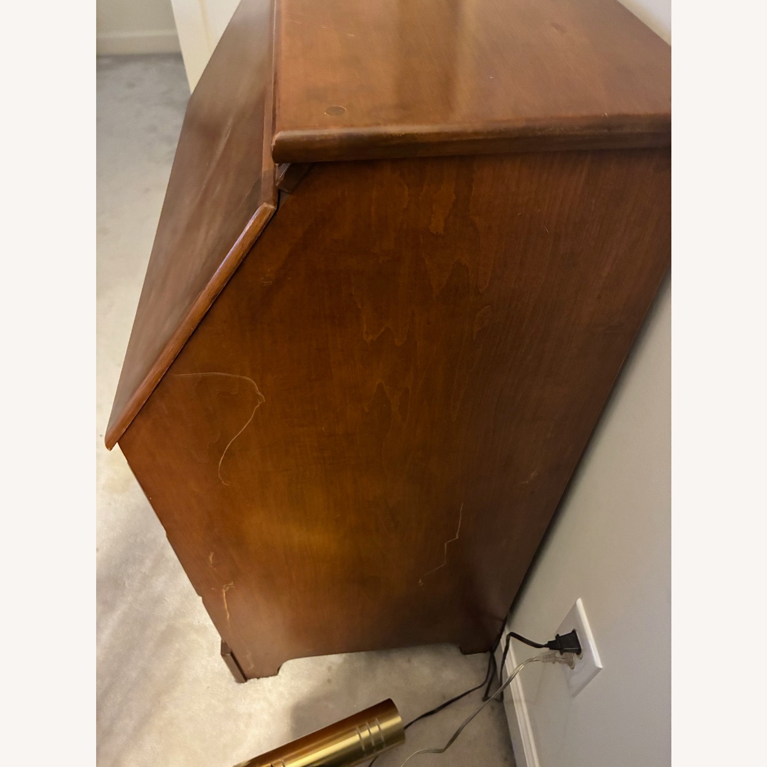 Thomasville (TFI) Solid Maple Slant Desk - image-3