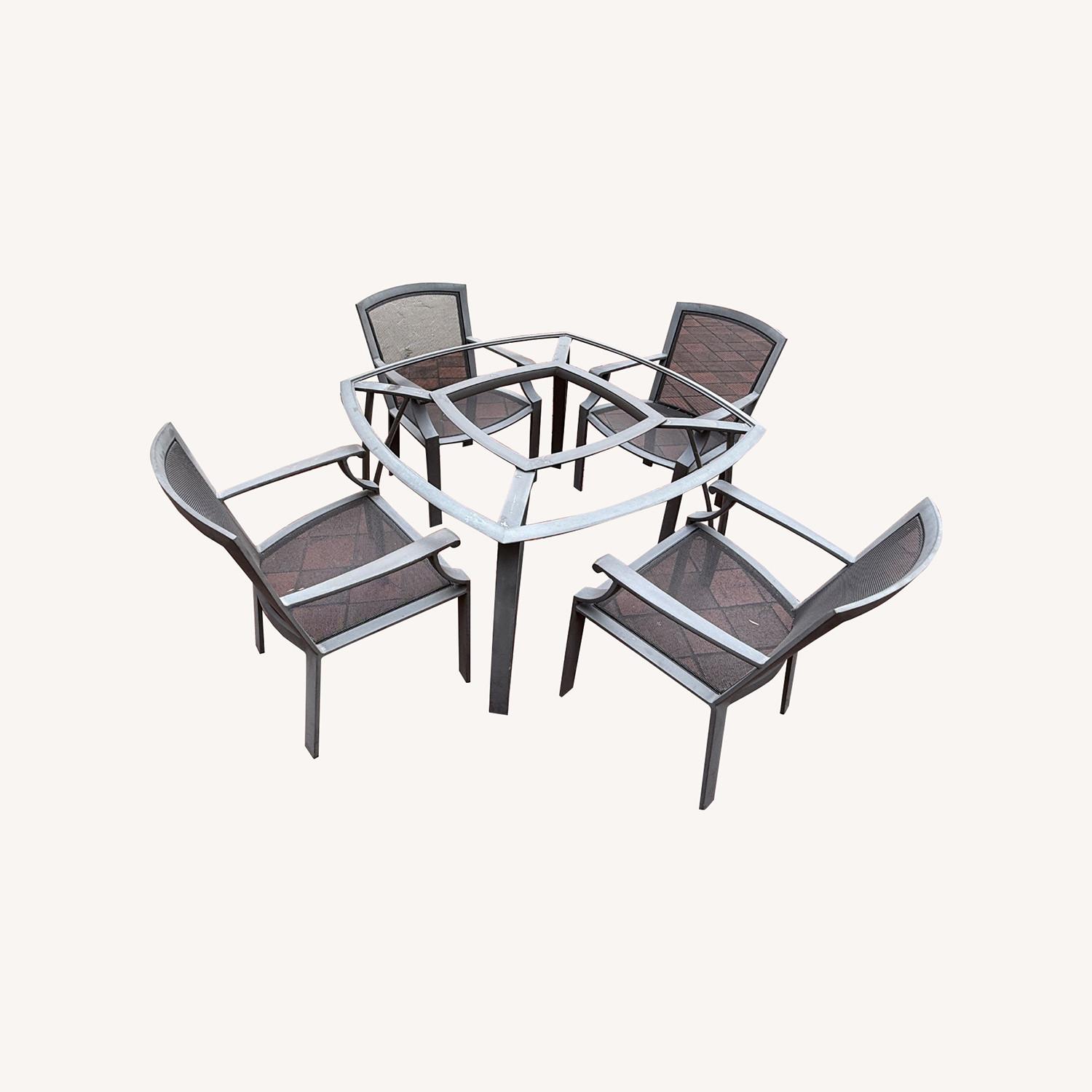 Patio Furniture Set - image-0