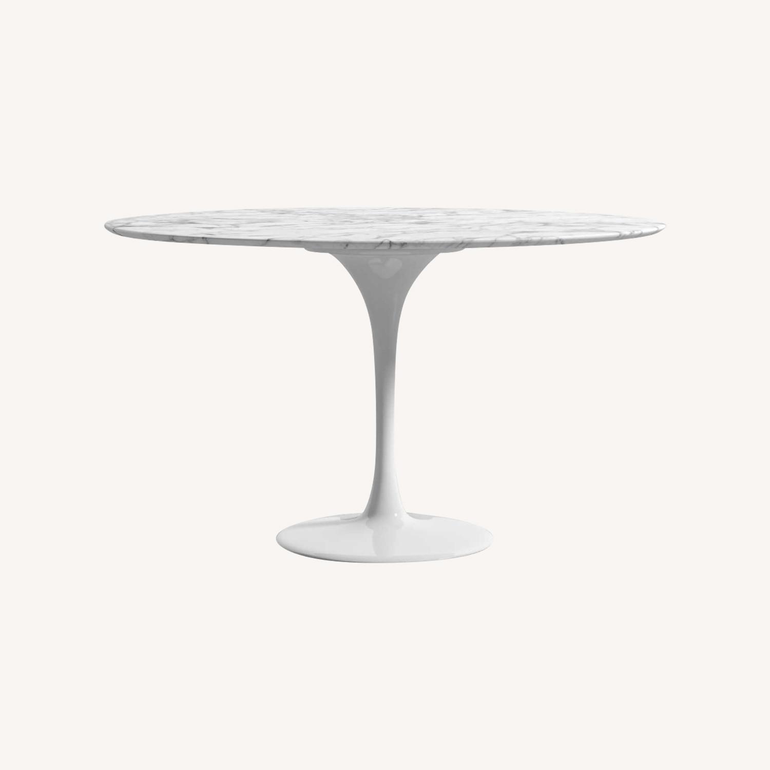 Tulip Table Round - Carrara Table - image-0