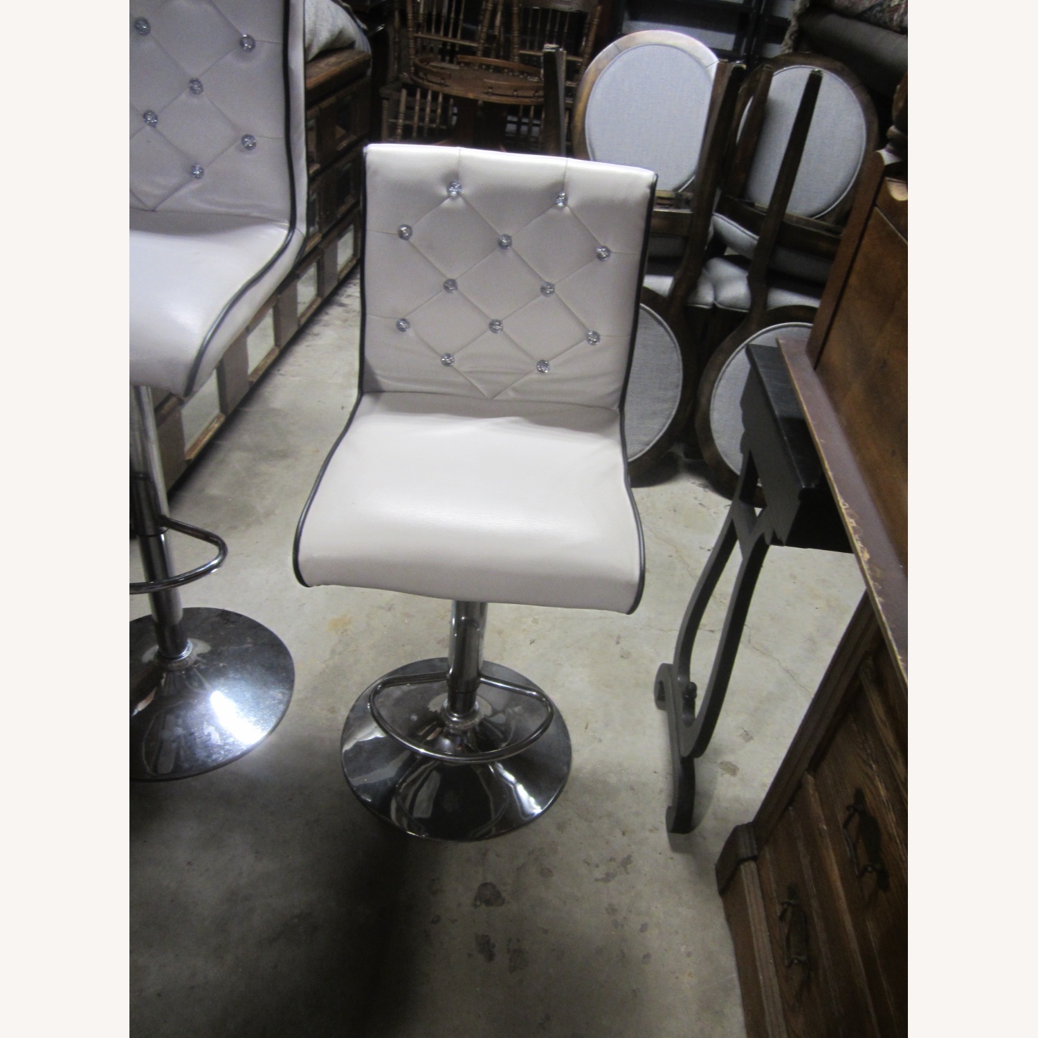 2 White Vynyle Bar Stools, Chrome Pedestal - image-4