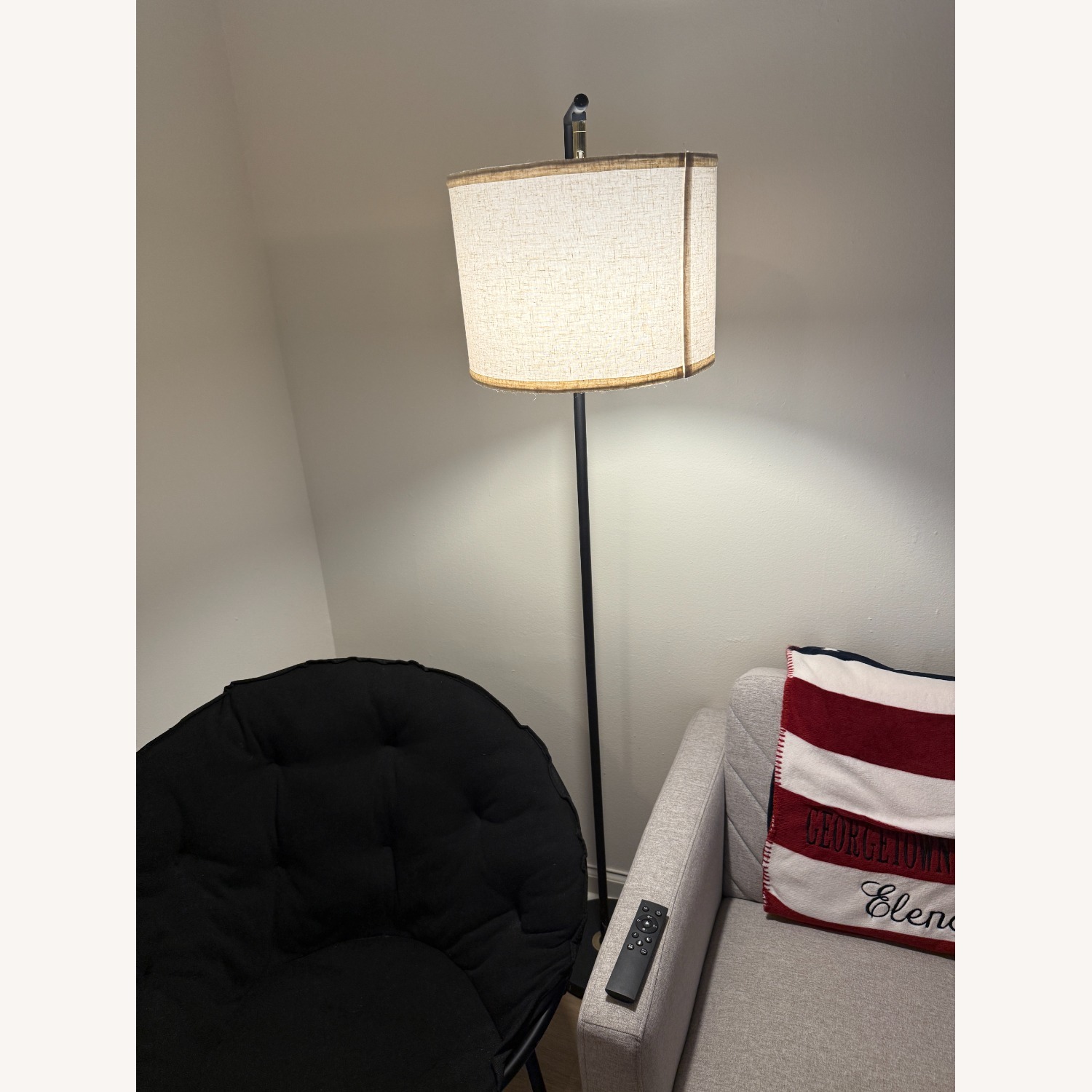 Lamp with Remote - image-3
