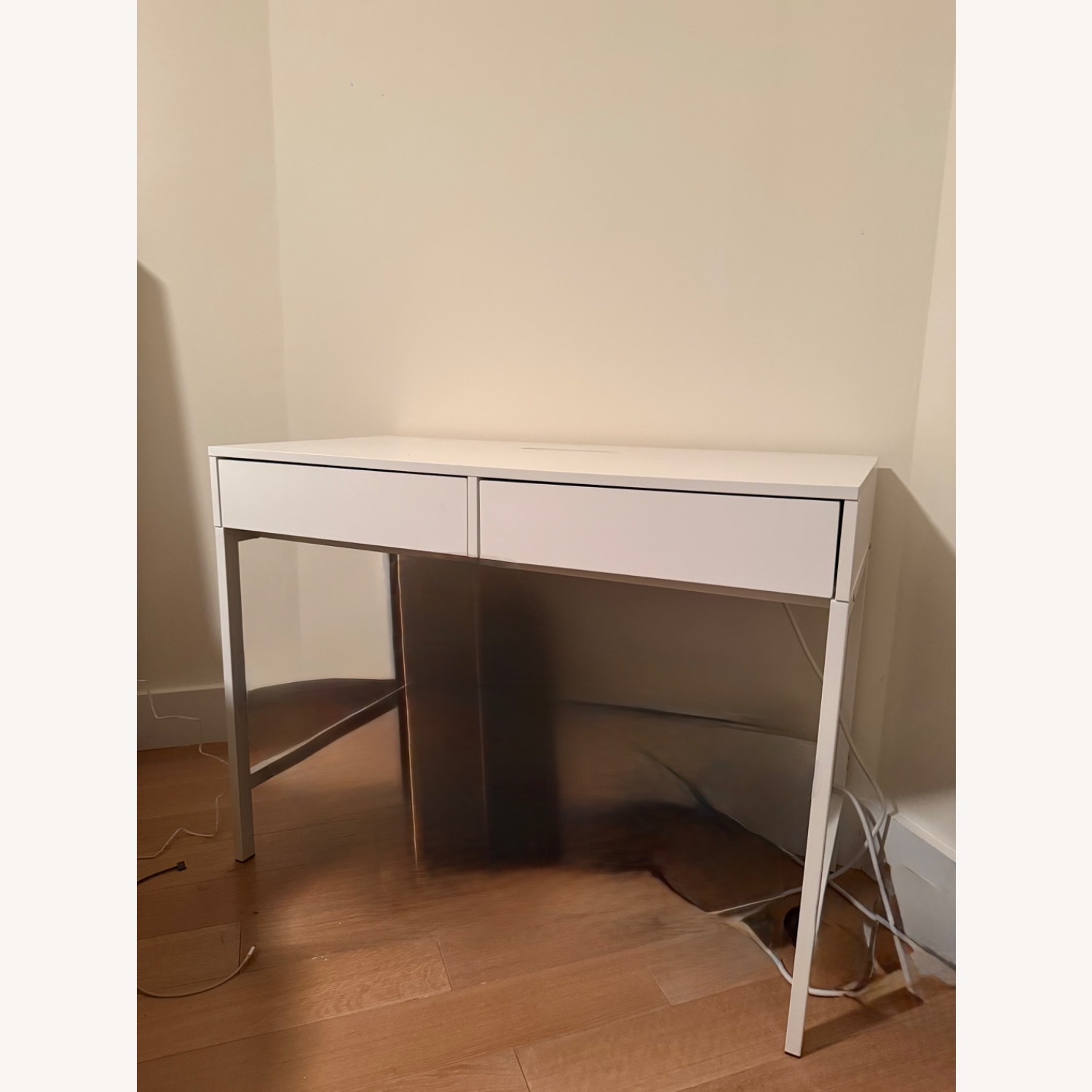 White Desk with Charging Port - image-1