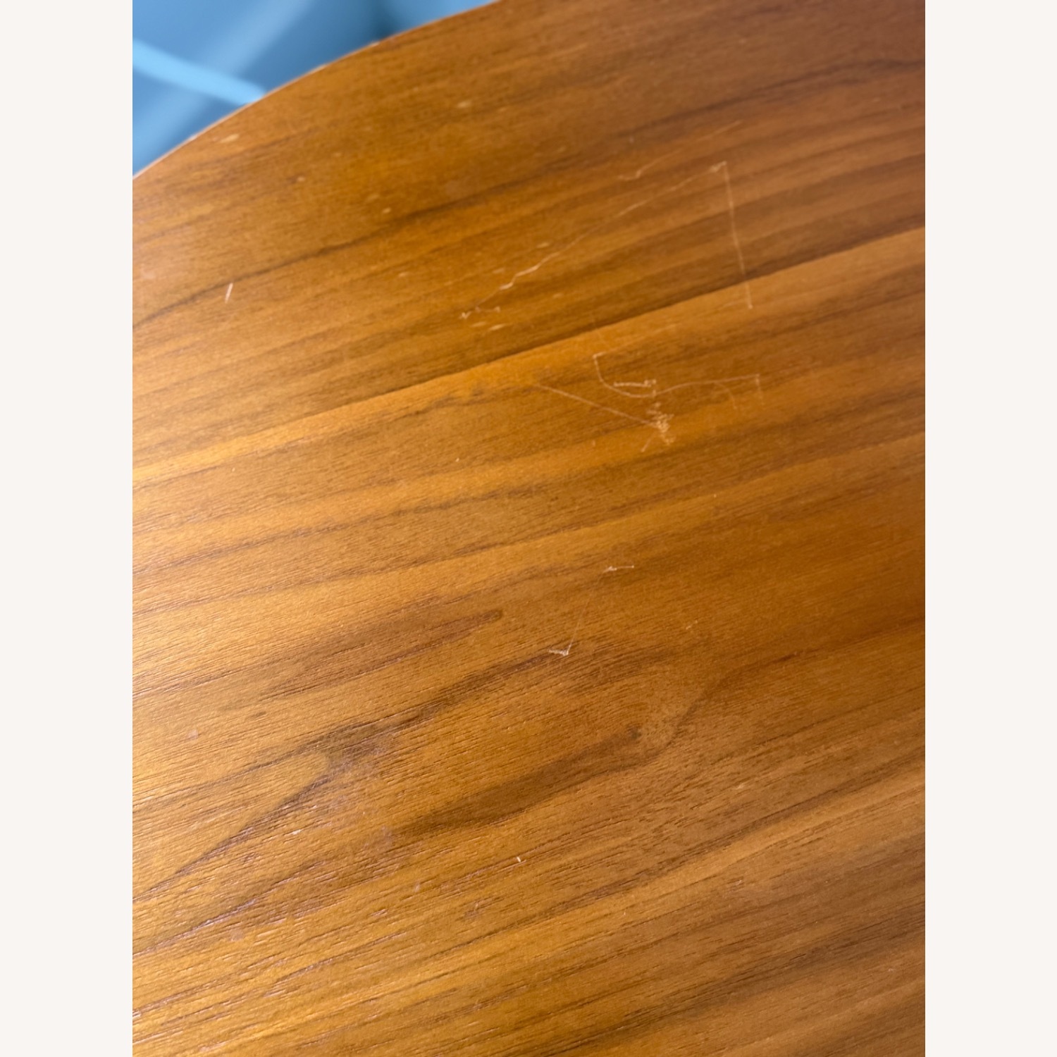 Tripod Dining Table - image-3