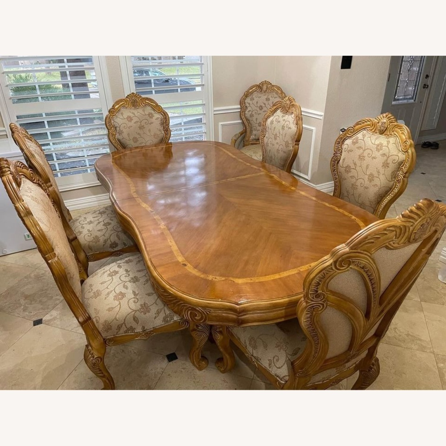 Michael Amini Trevi Dining Table - image-2