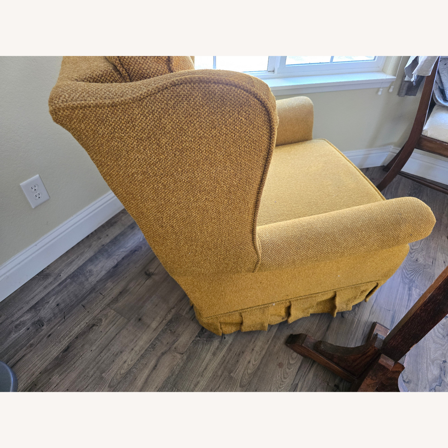 Non-Reclining Knit Fabric Yellow Armchair - image-2