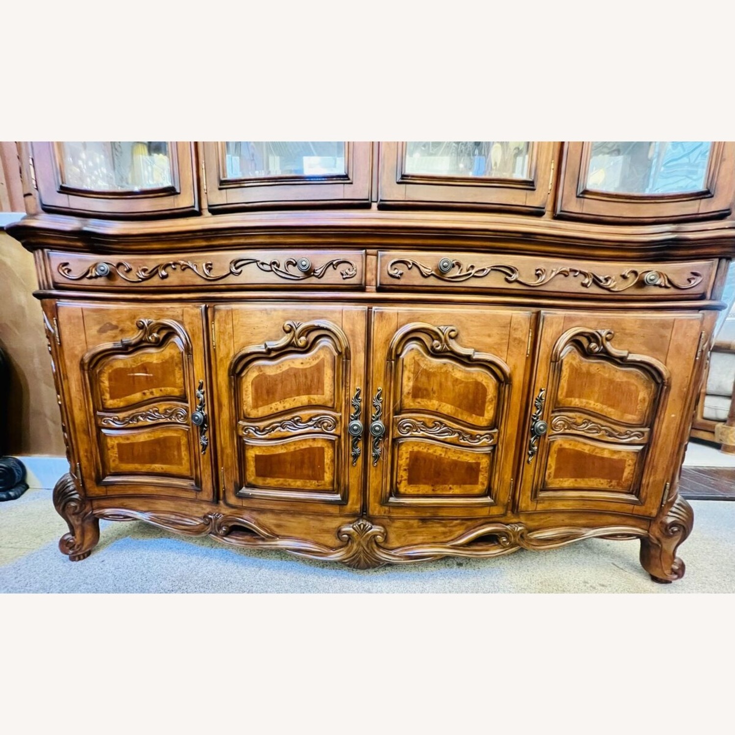 Michael Amini Tresor China Cabinet - image-3