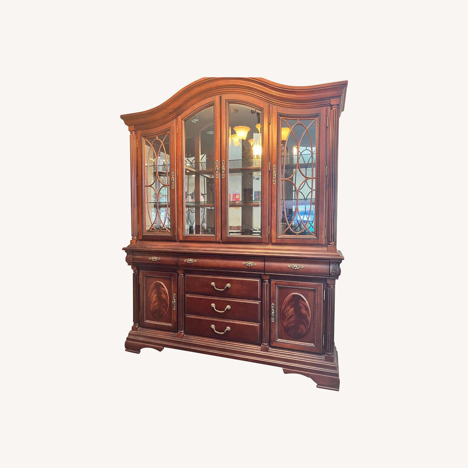 Vintage China Curio Cabinet - image-0