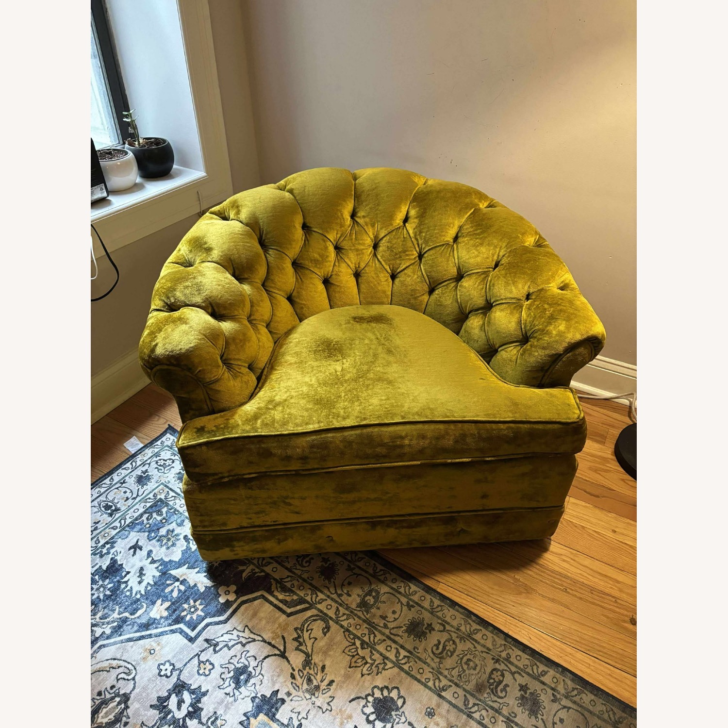 Vintage Velvet Tufted Armchair in Rich Olive Green - image-1