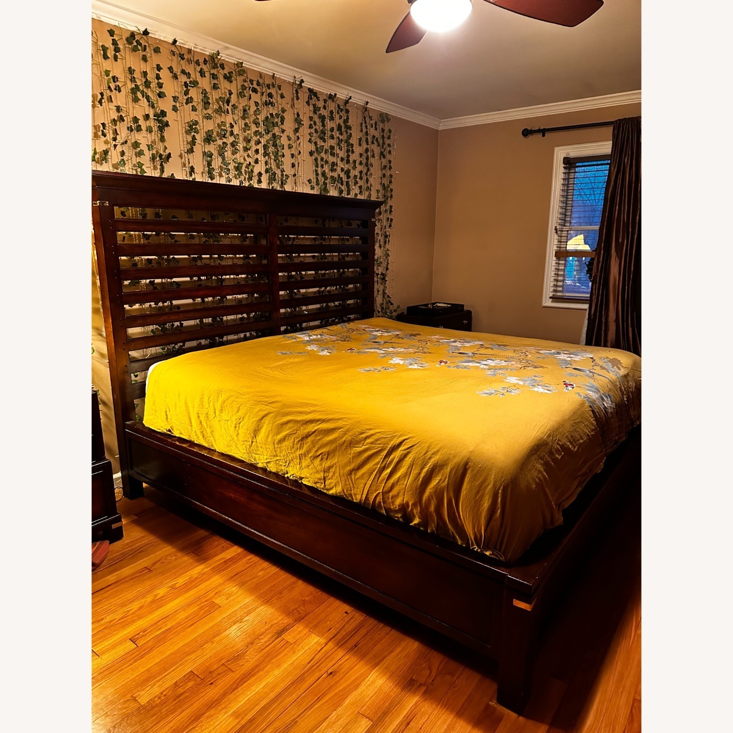 Macy's Tea Trade King Bed - image-2