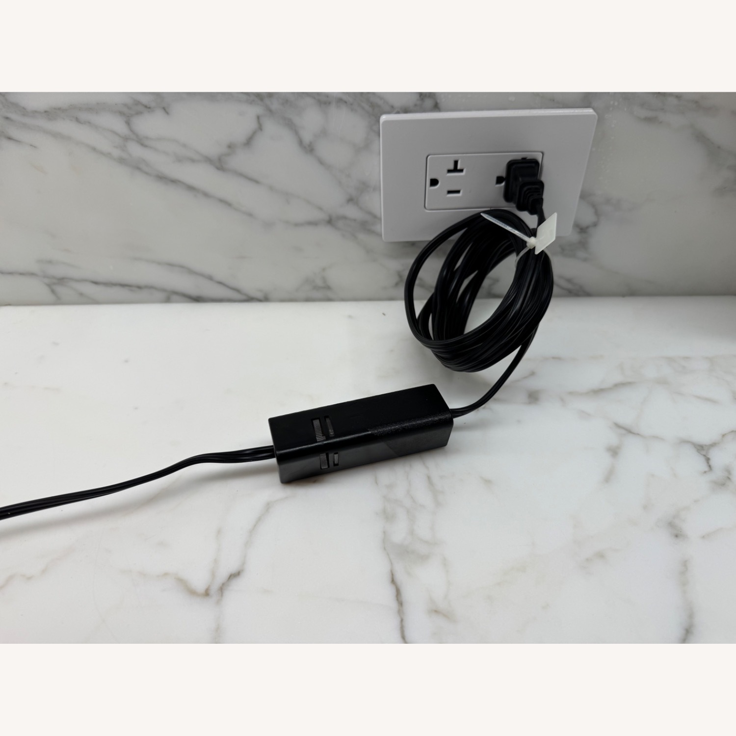 Modiss Greta 30 Aluminum Lamp - image-4
