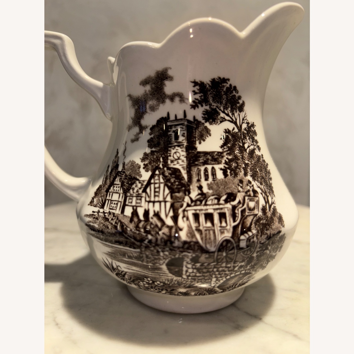 Vintage Stratford Stage Creamer By J.&G. Meakin  - image-6