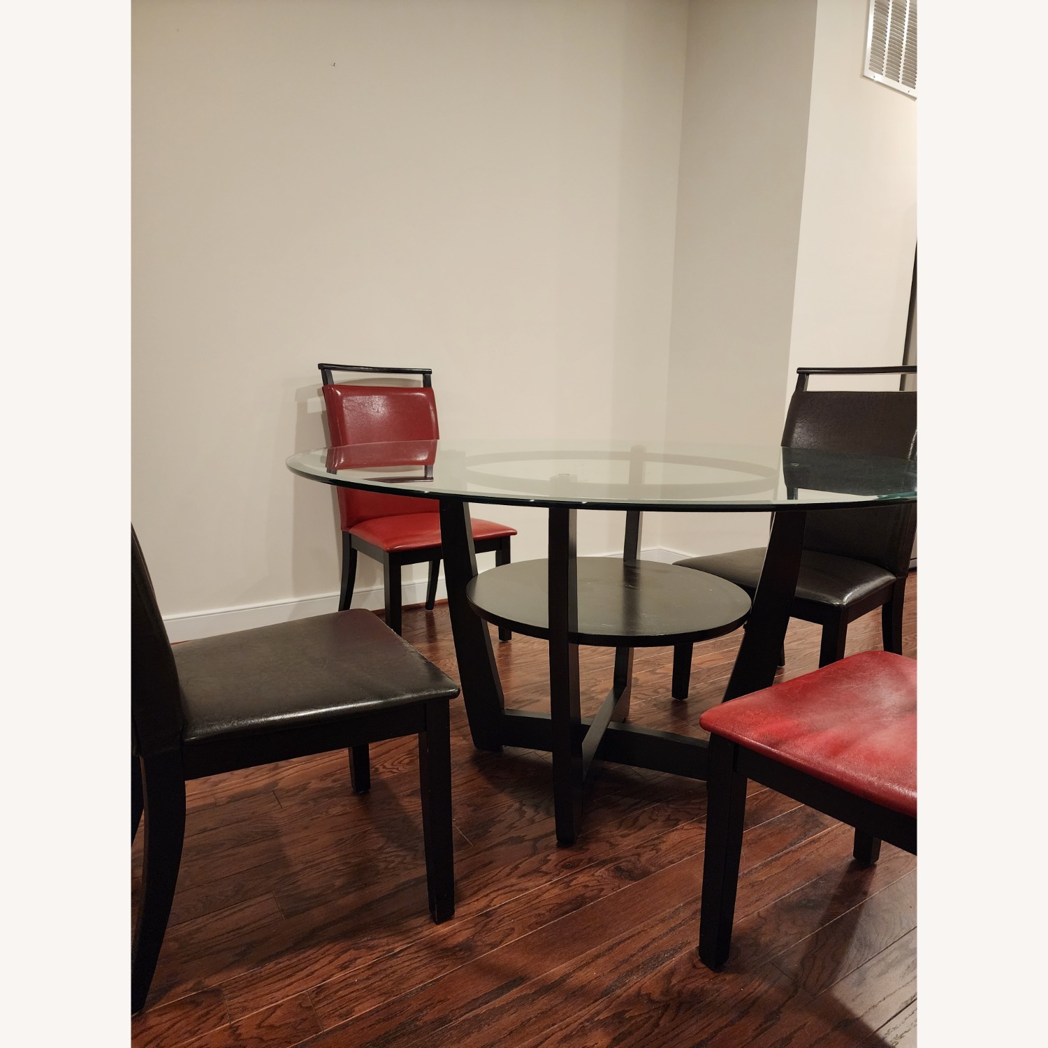 Rooms To Go Round Glass Table - Modern - image-2