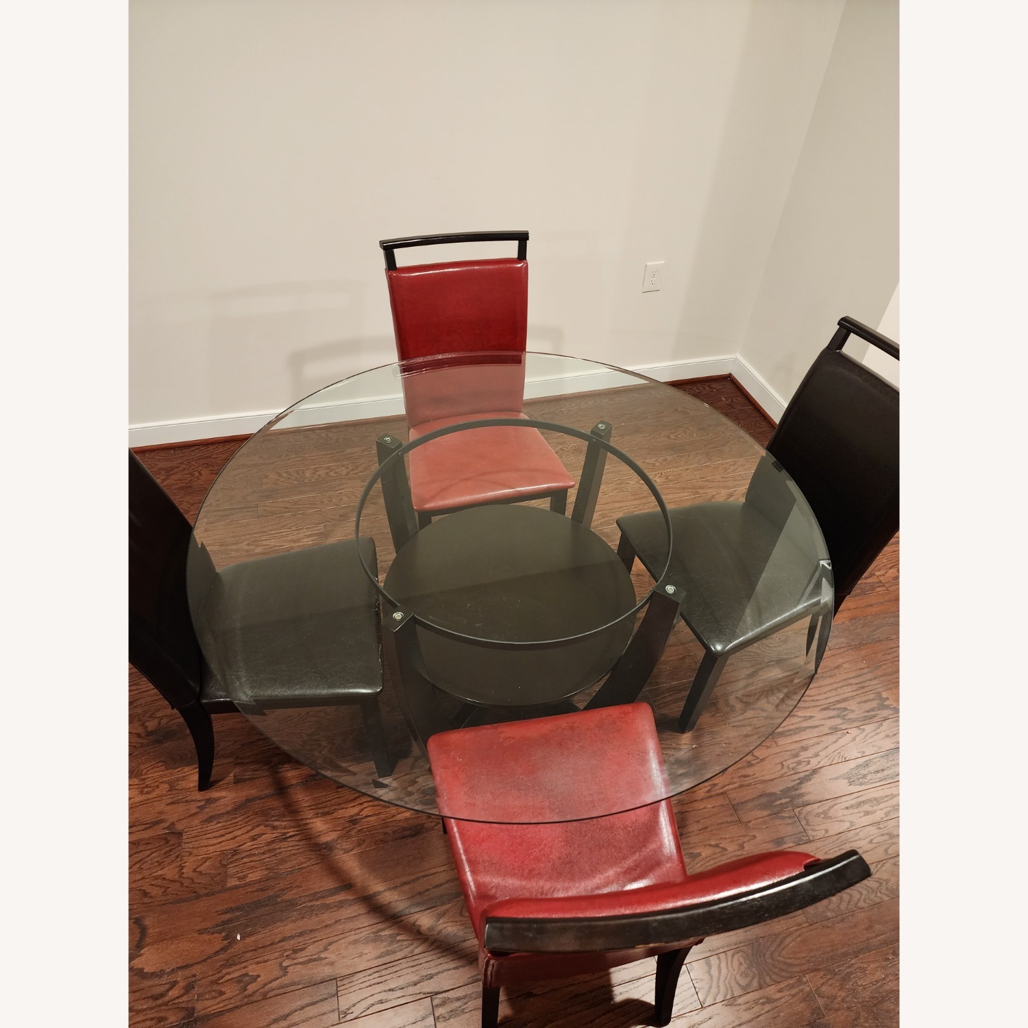 Rooms To Go Round Glass Table - Modern - image-3