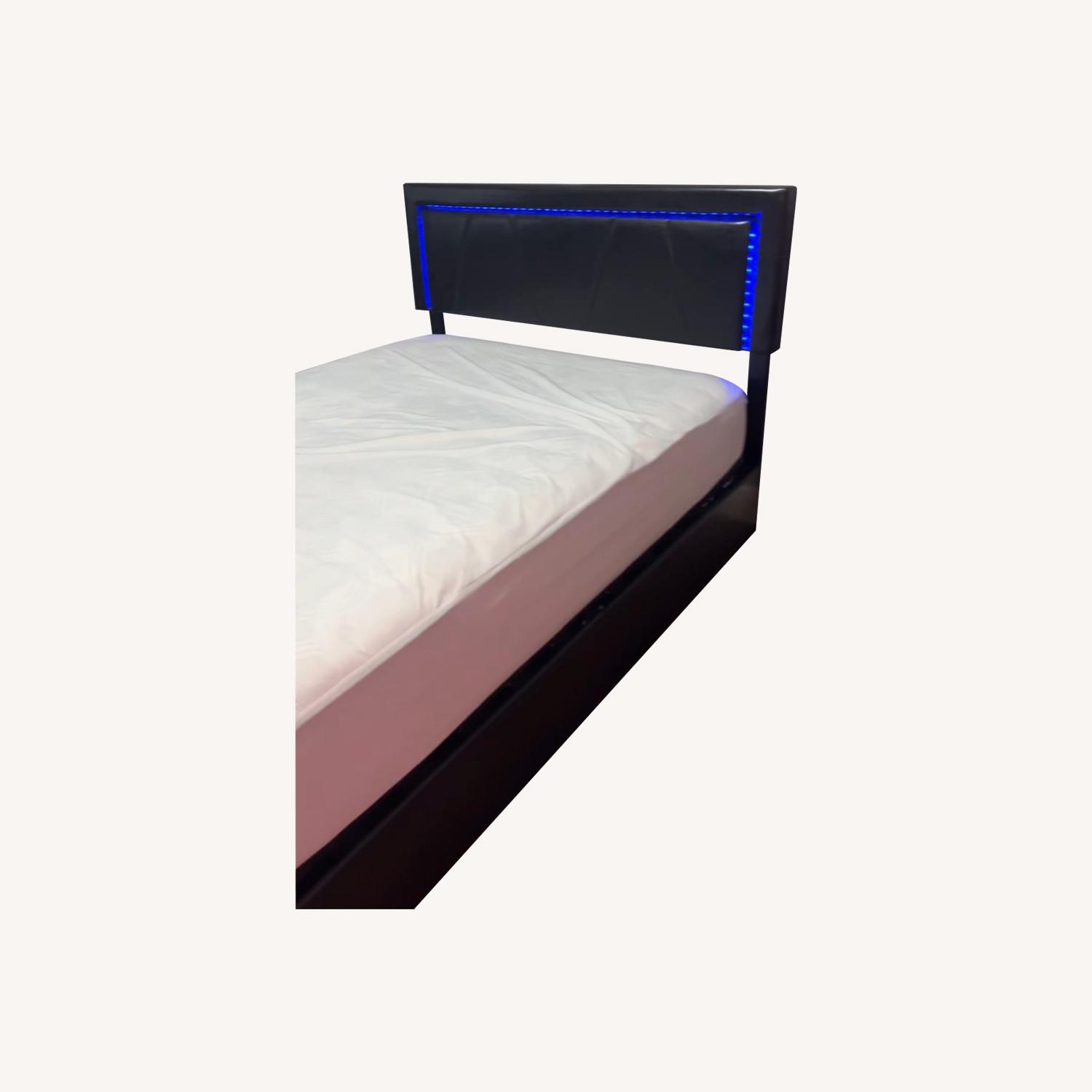Modern Black 4 Drawer RGB LED, USB Full Bed  - image-0